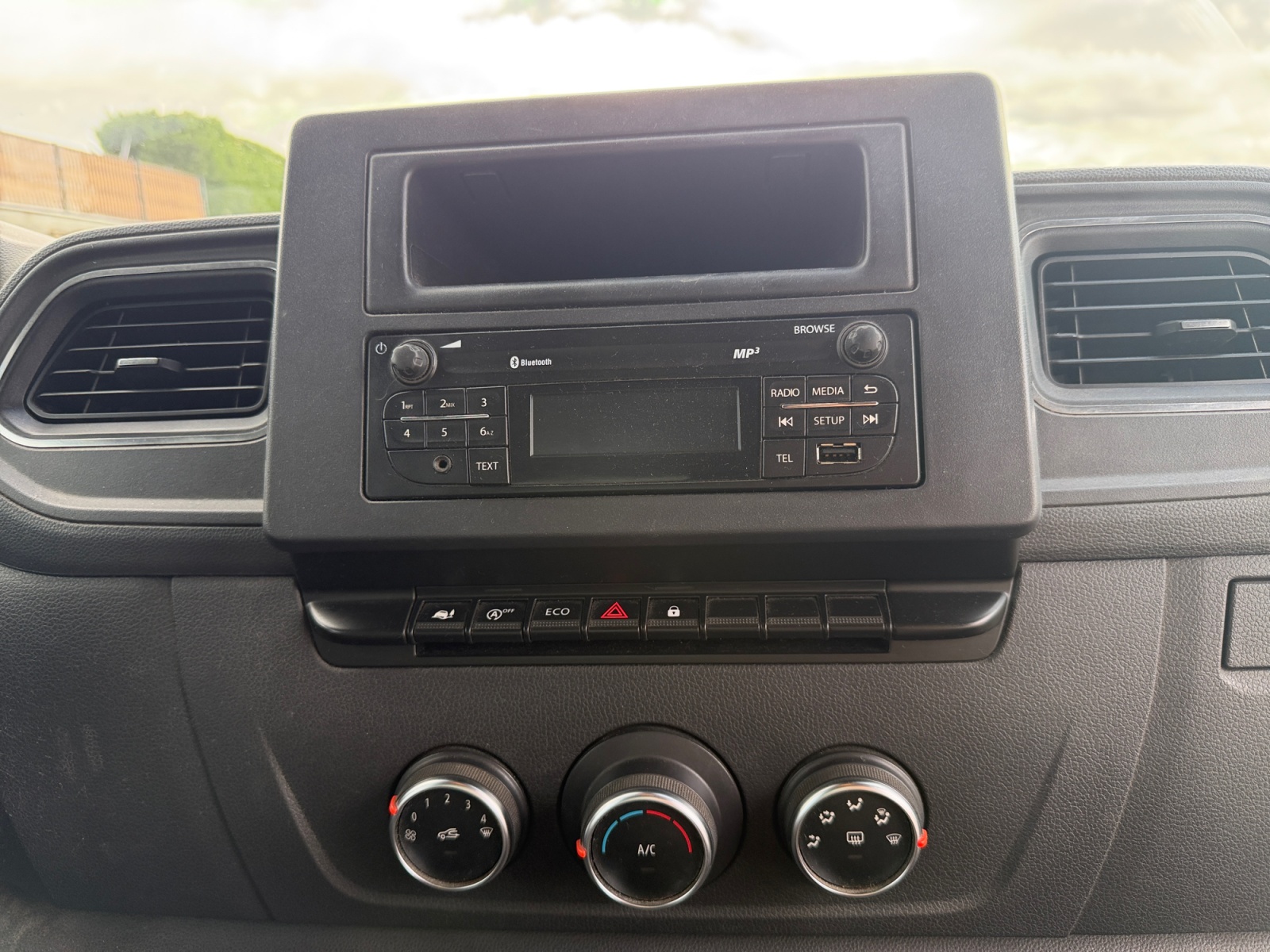 Renault Master Vu 23