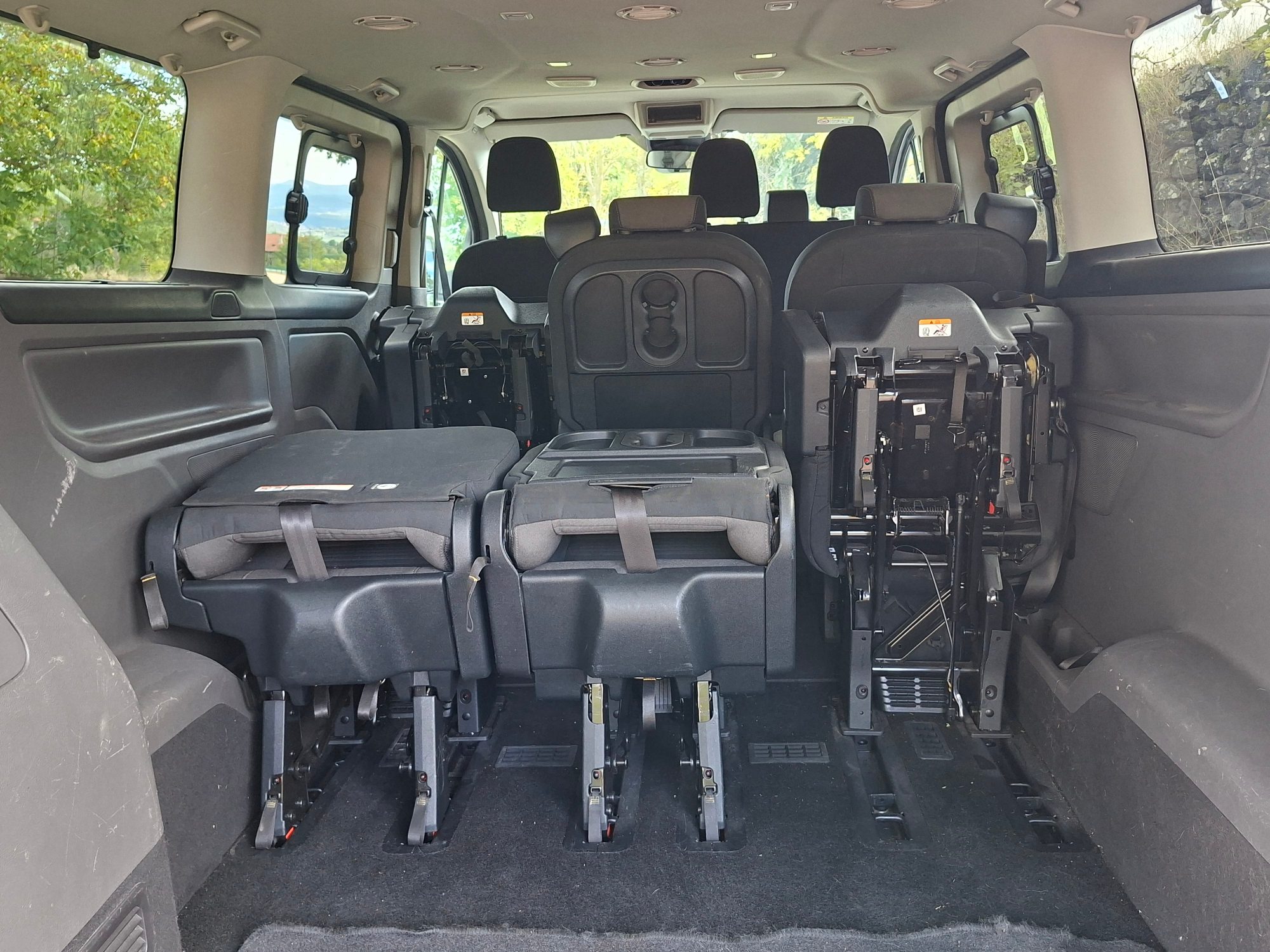 Ford Tourneo Custom 42