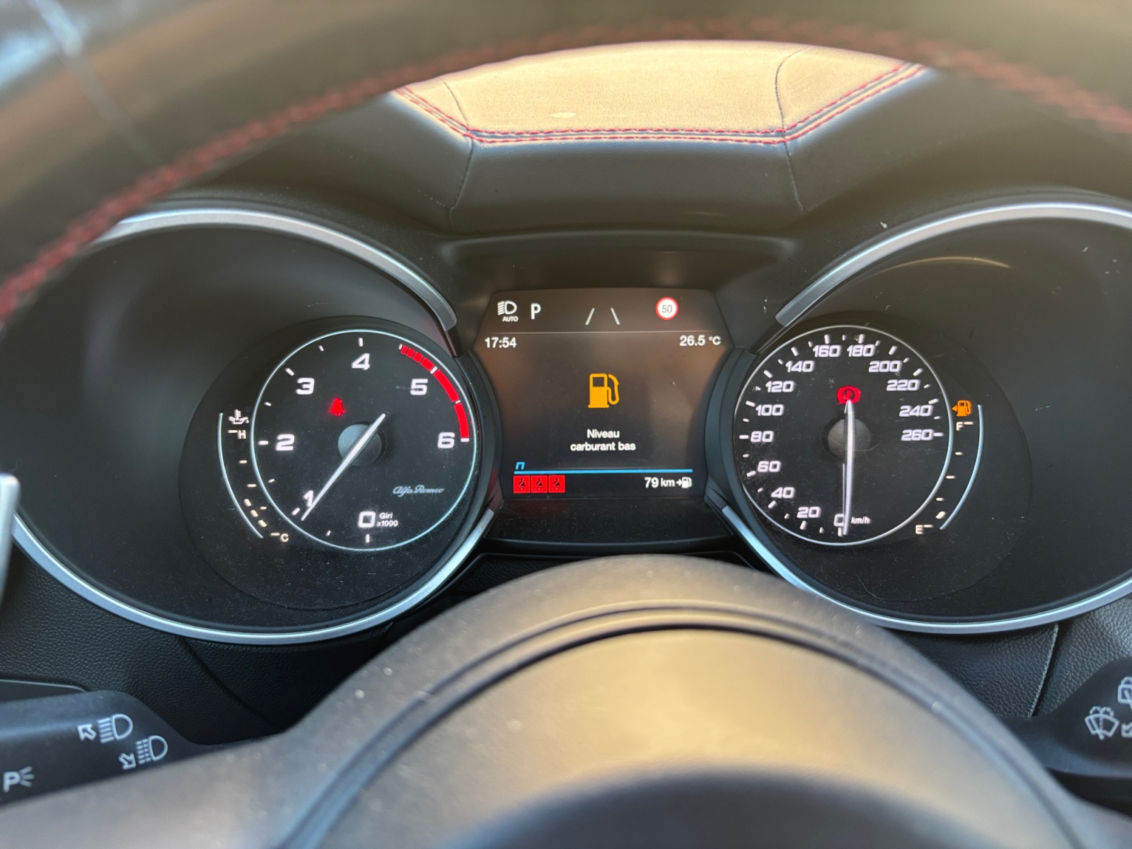 Alfa Romeo Stelvio 16