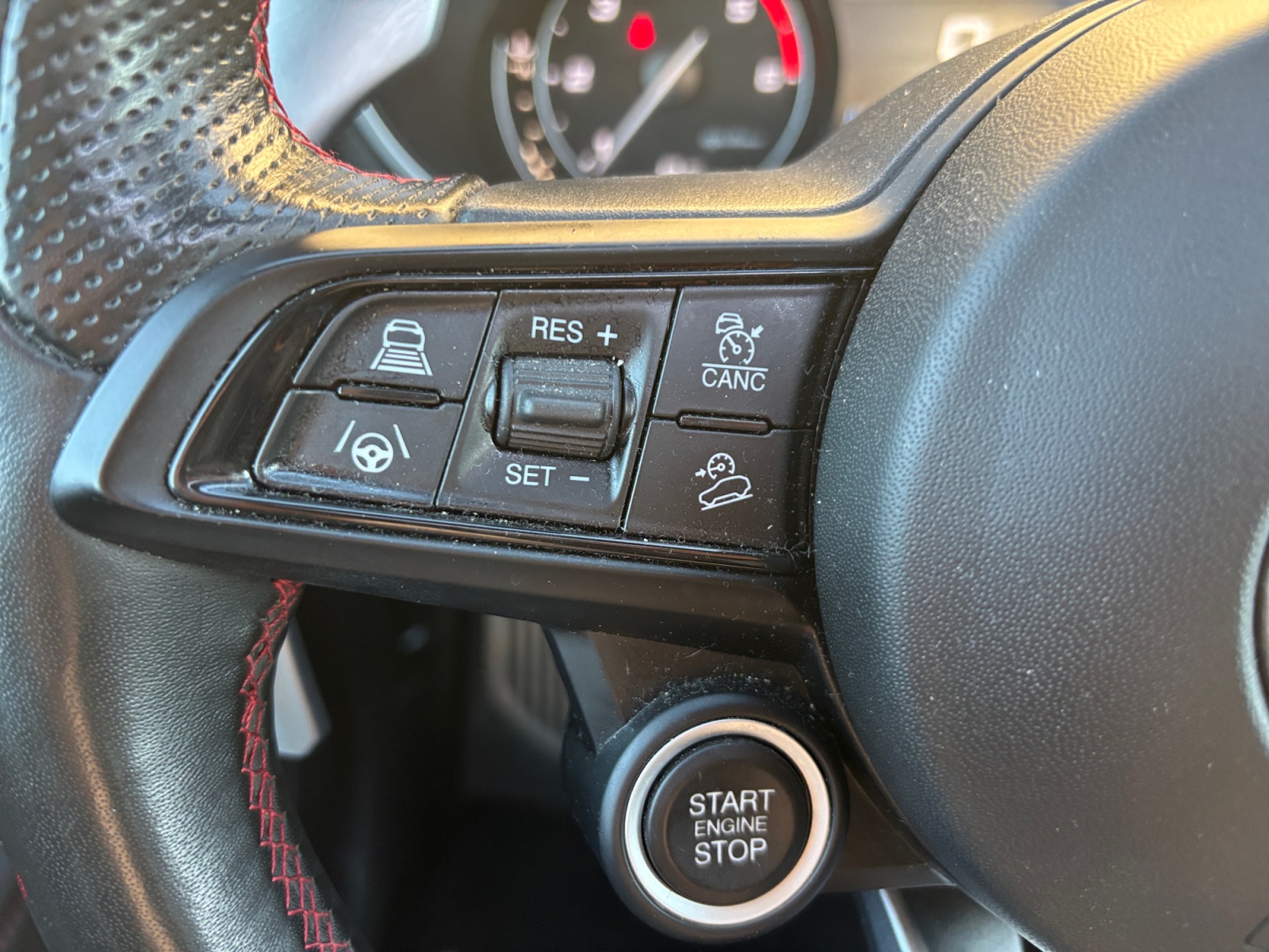 Alfa Romeo Stelvio 19