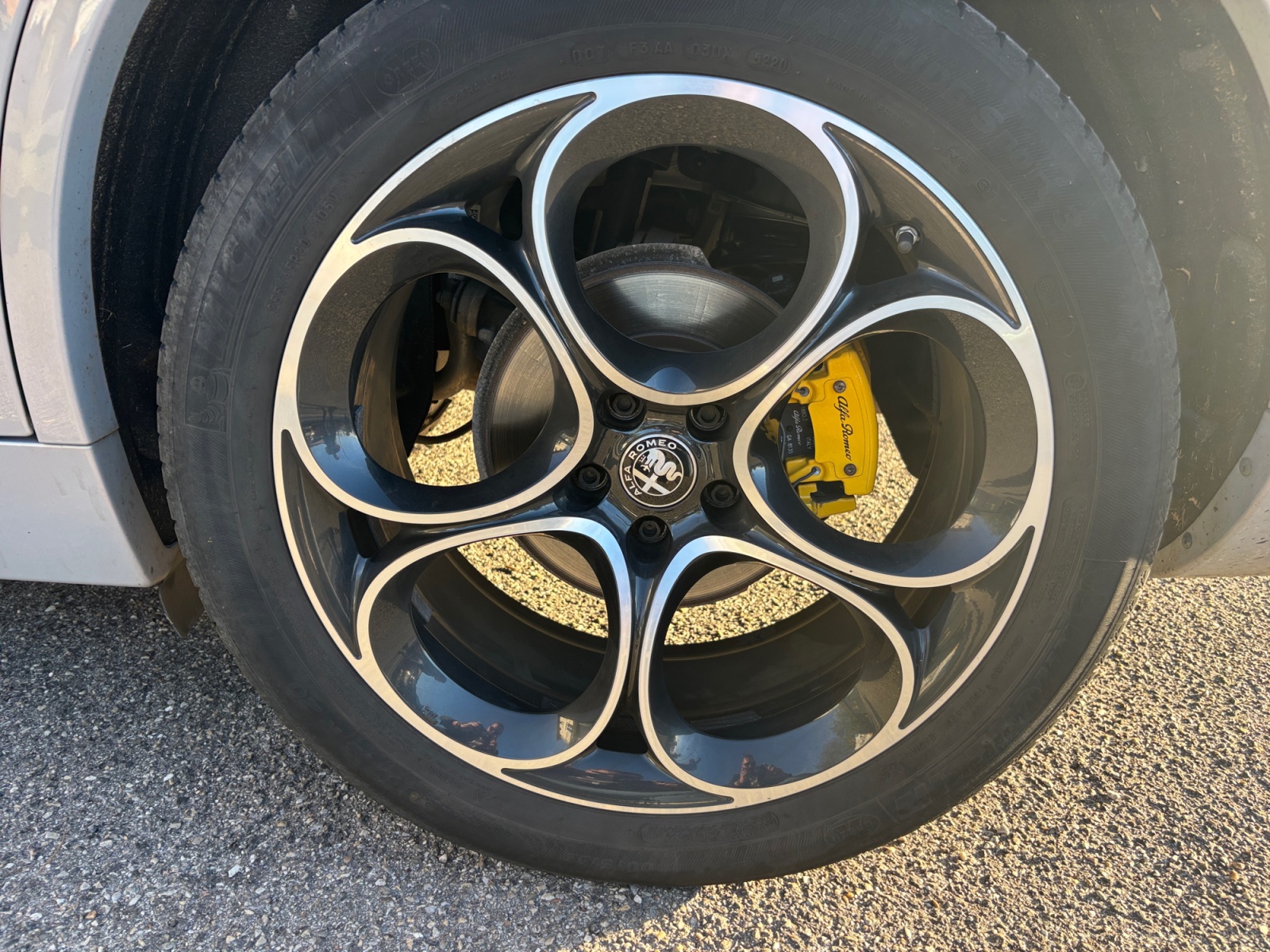 Alfa Romeo Stelvio 33