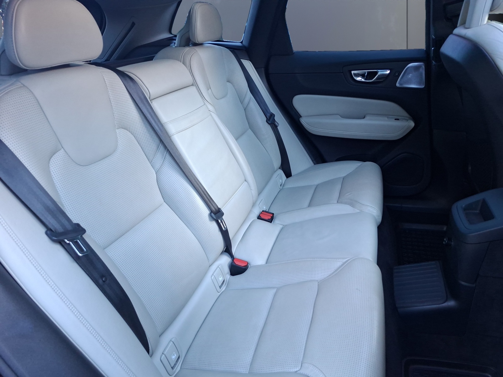 Volvo Xc60 11