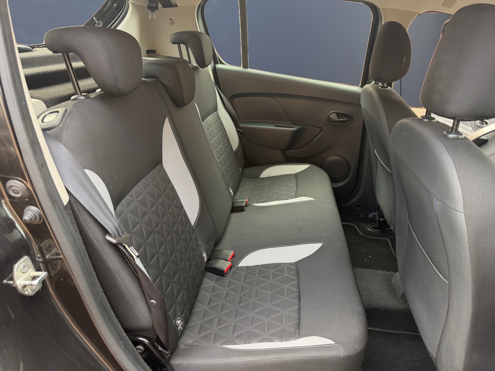 Dacia Sandero 11