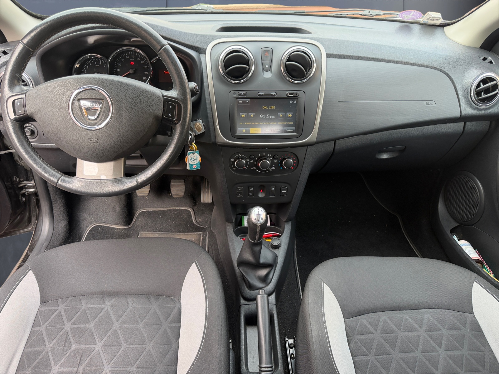 Dacia Sandero 14