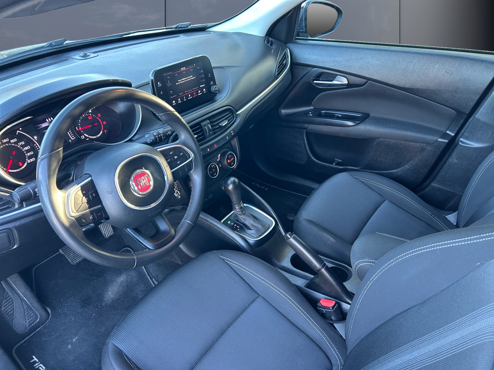 Fiat Tipo 8