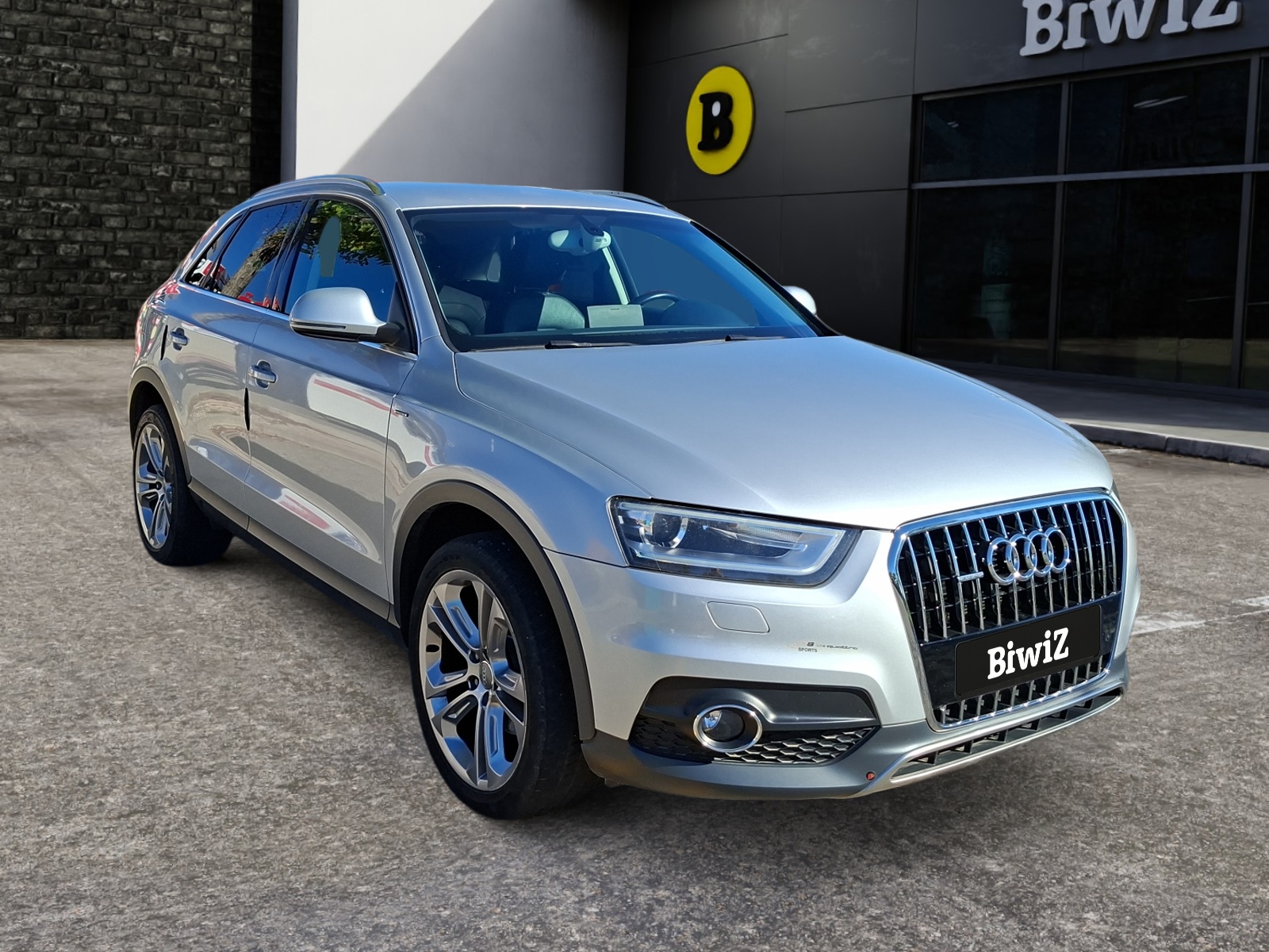 Audi Q3 6