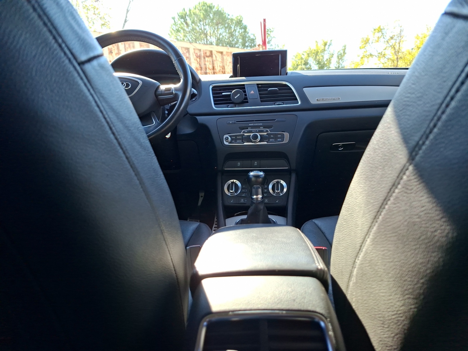 Audi Q3 24