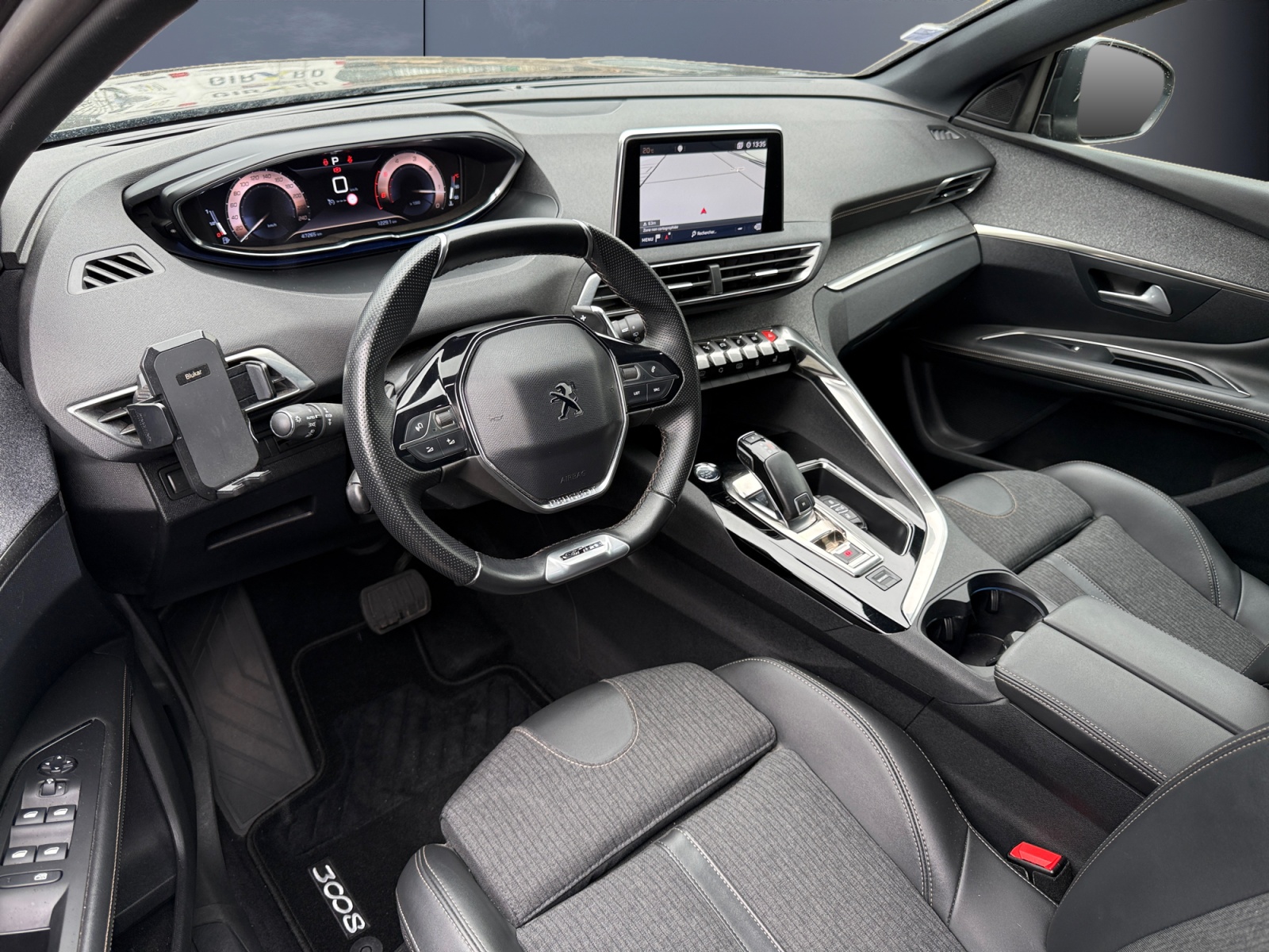 Peugeot 3008 8