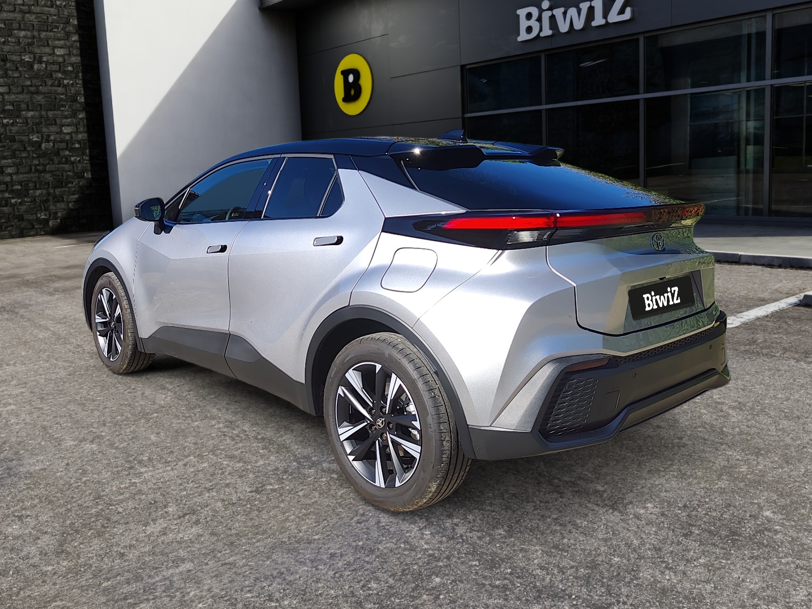 Toyota C-Hr 2