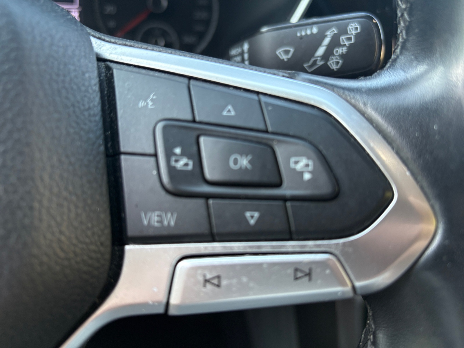 Volkswagen T-Cross 12