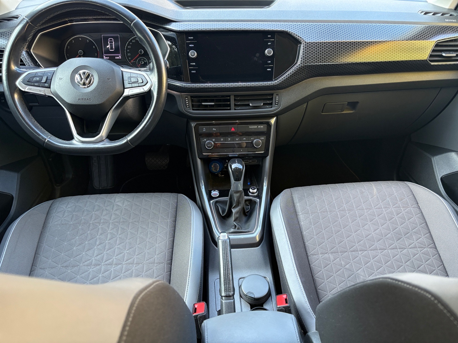 Volkswagen T-Cross 10
