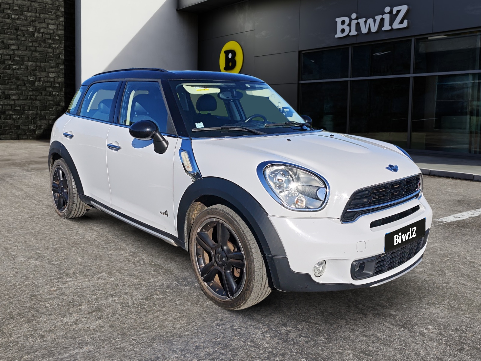 Mini Countryman 6