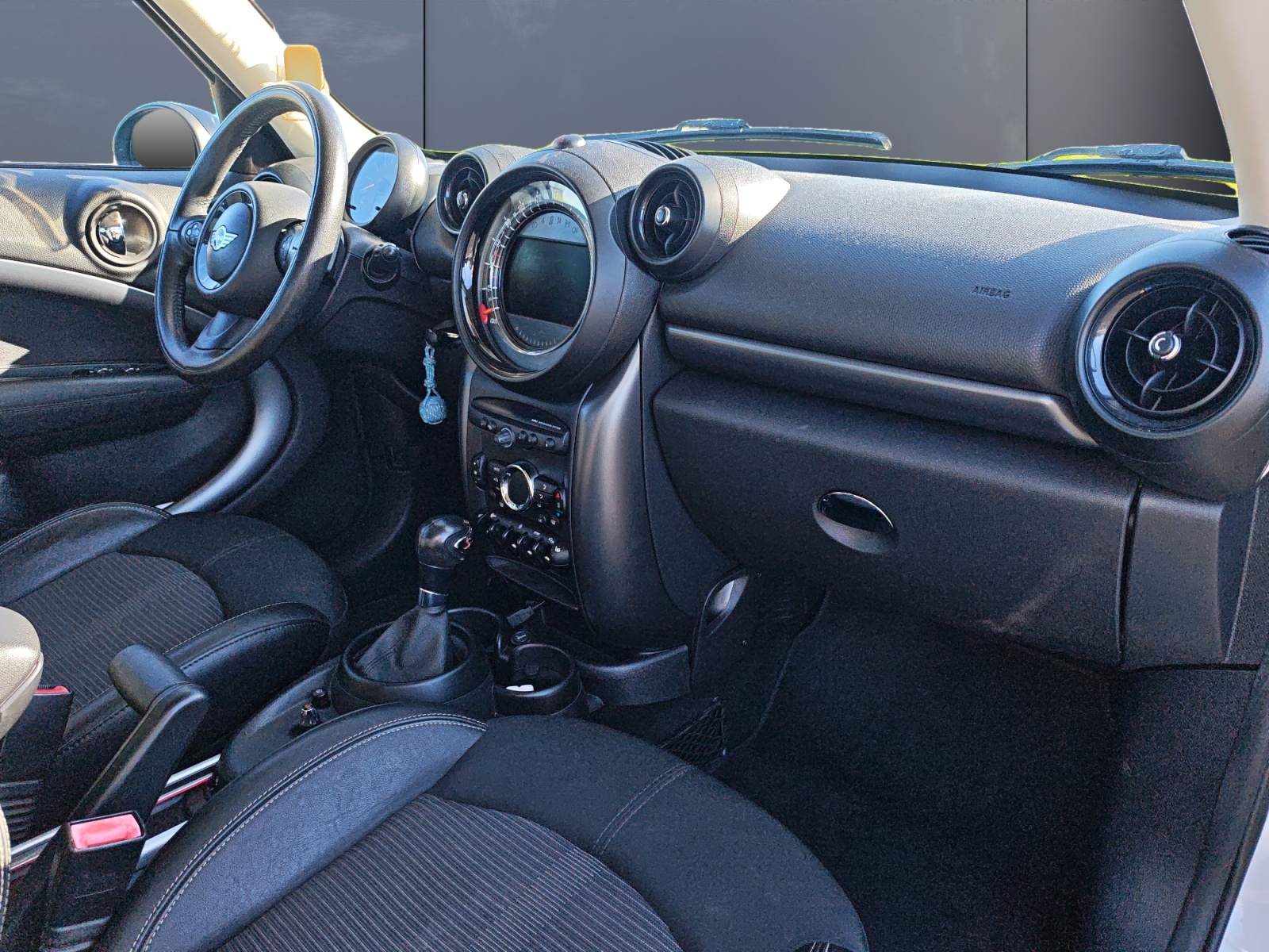 Mini Countryman 12