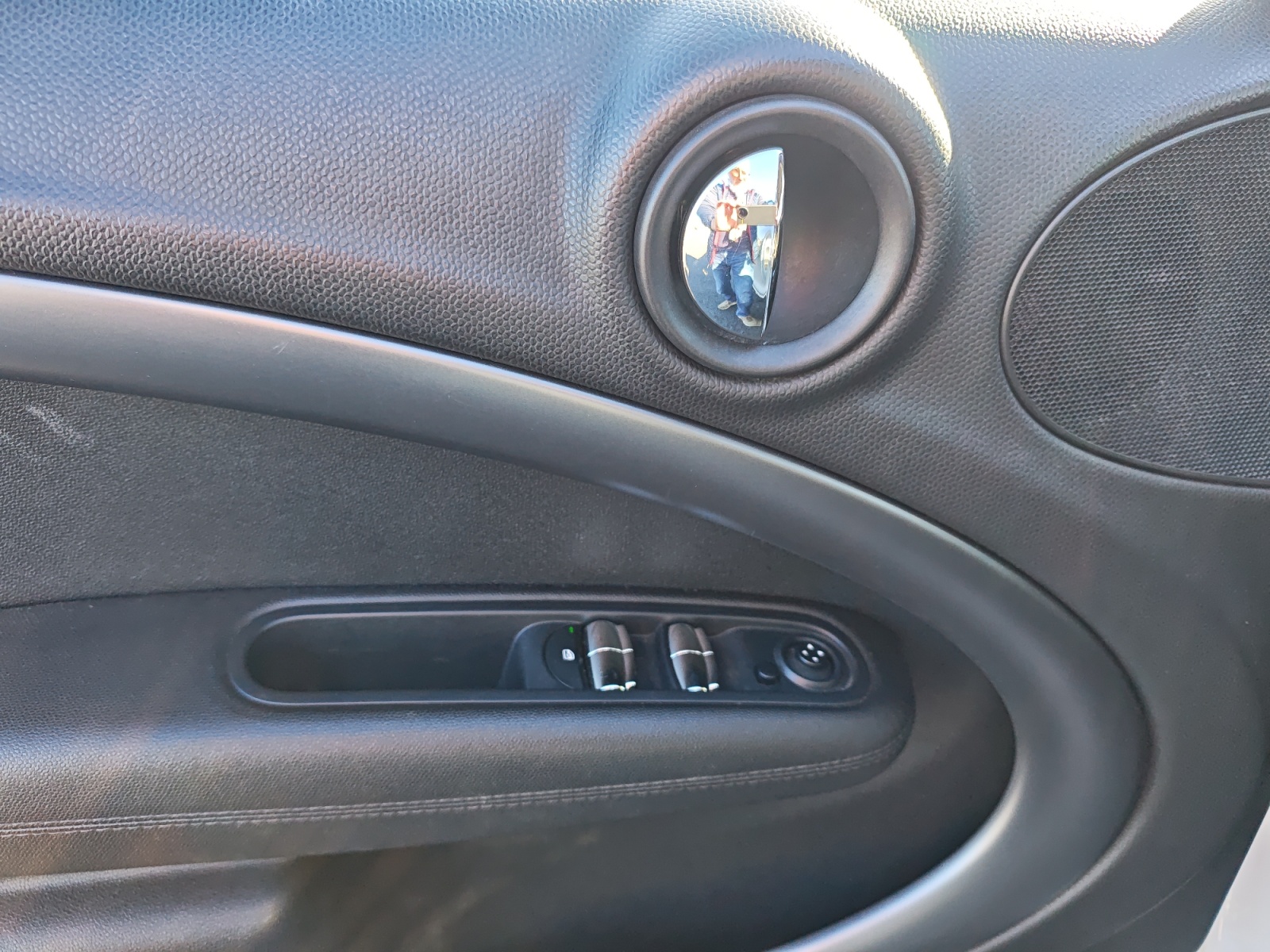 Mini Countryman 17