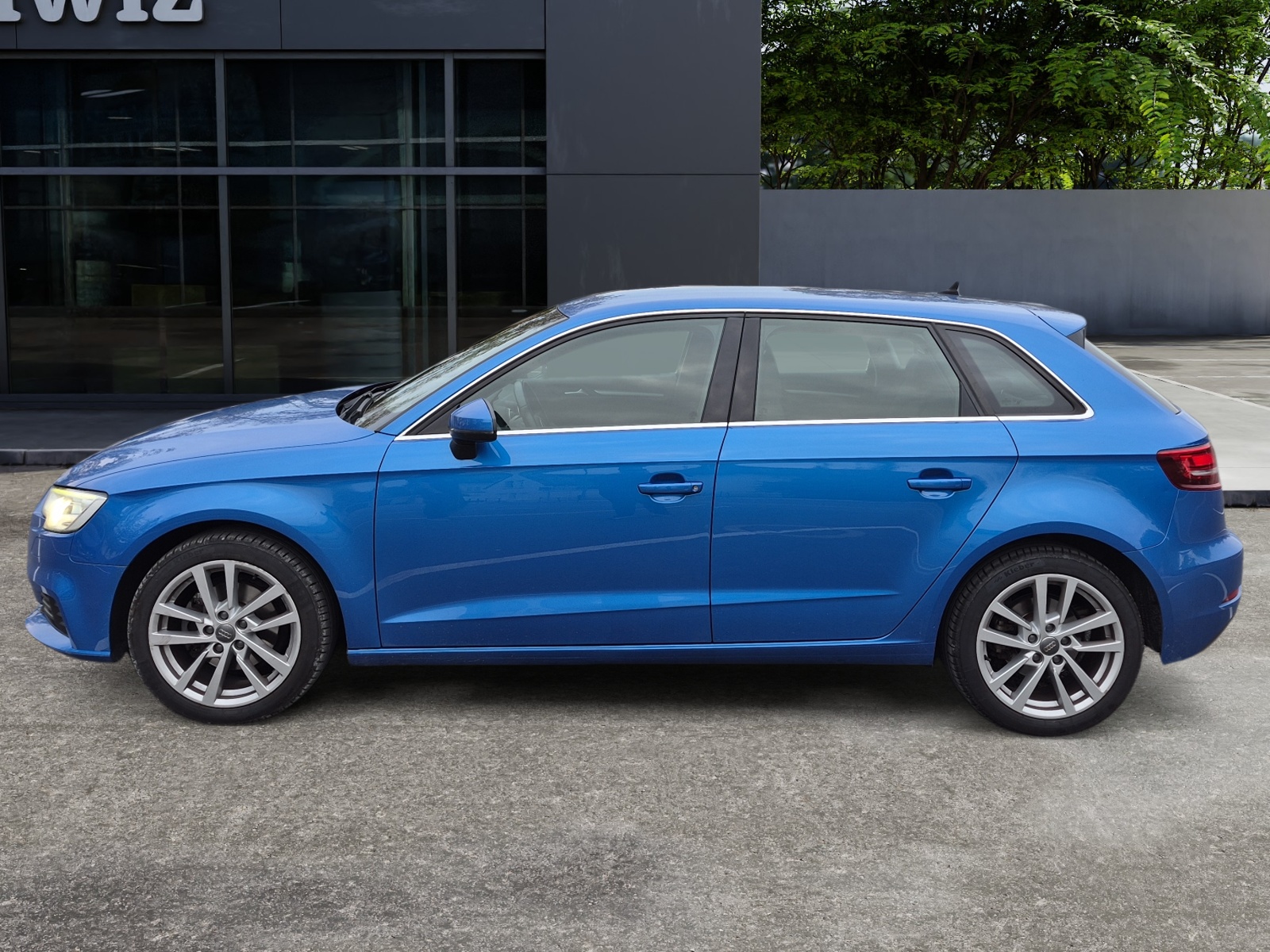 Audi A3 1