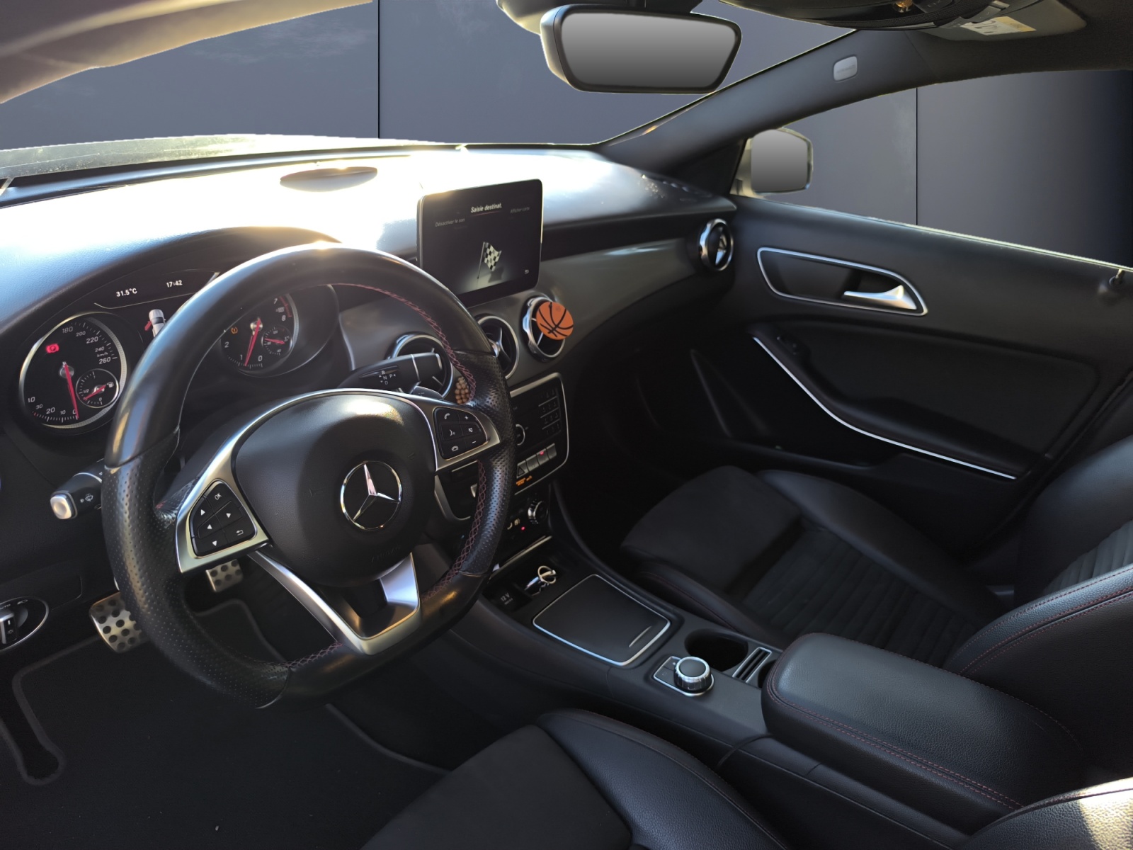 Mercedes-Benz Gla 8