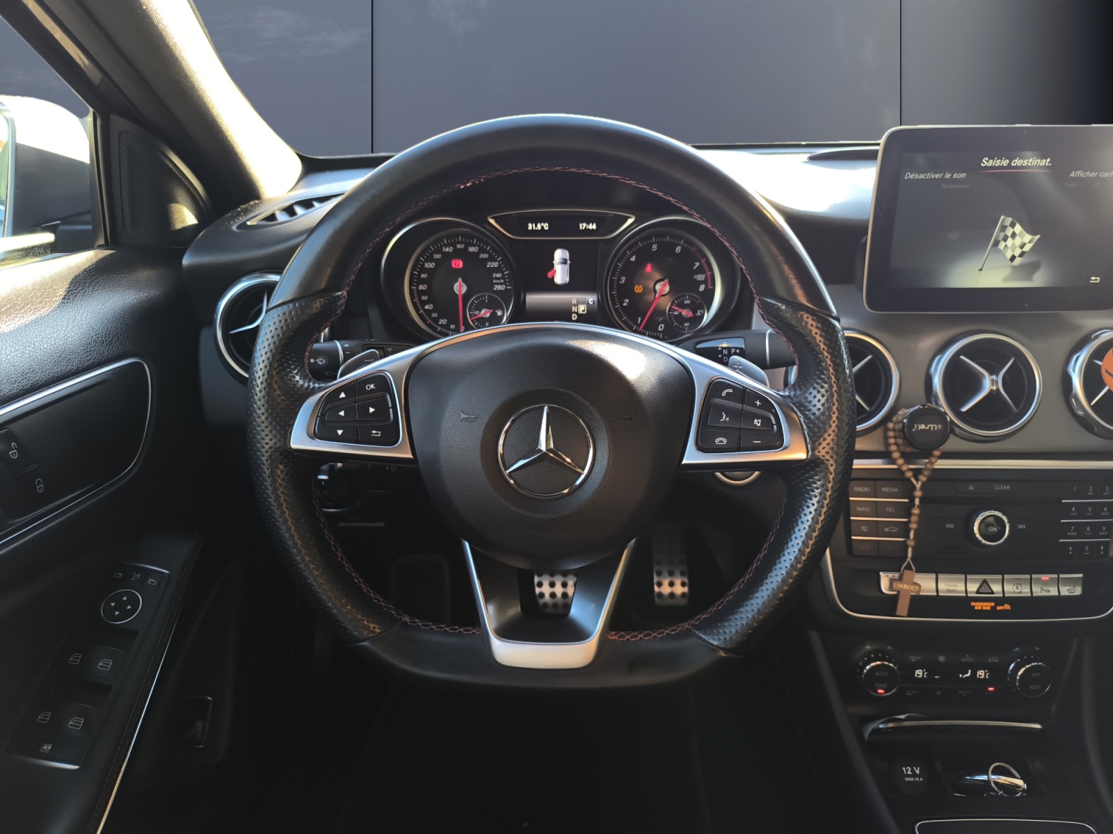 Mercedes-Benz Gla 15