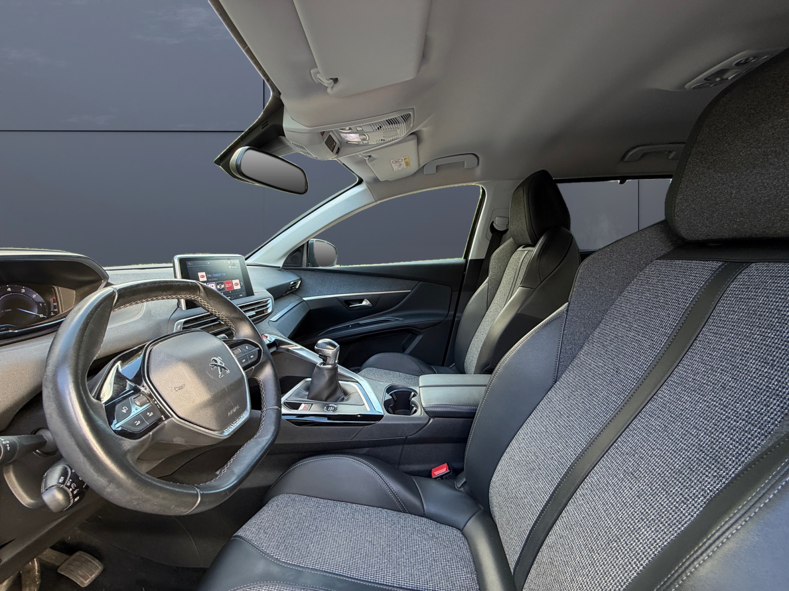 Peugeot 5008 9