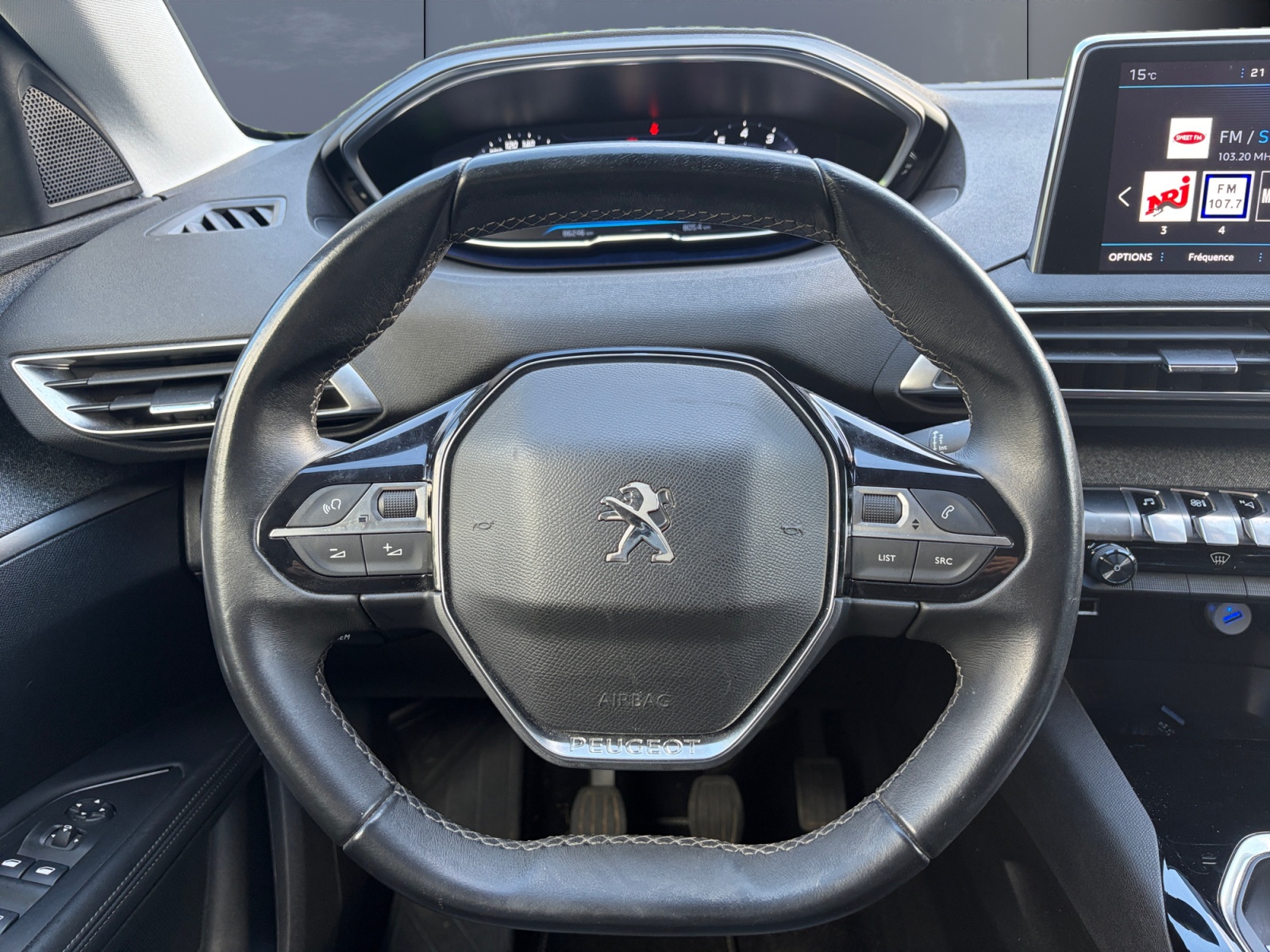 Peugeot 5008 15