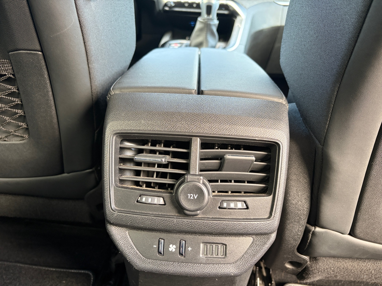 Peugeot 5008 30