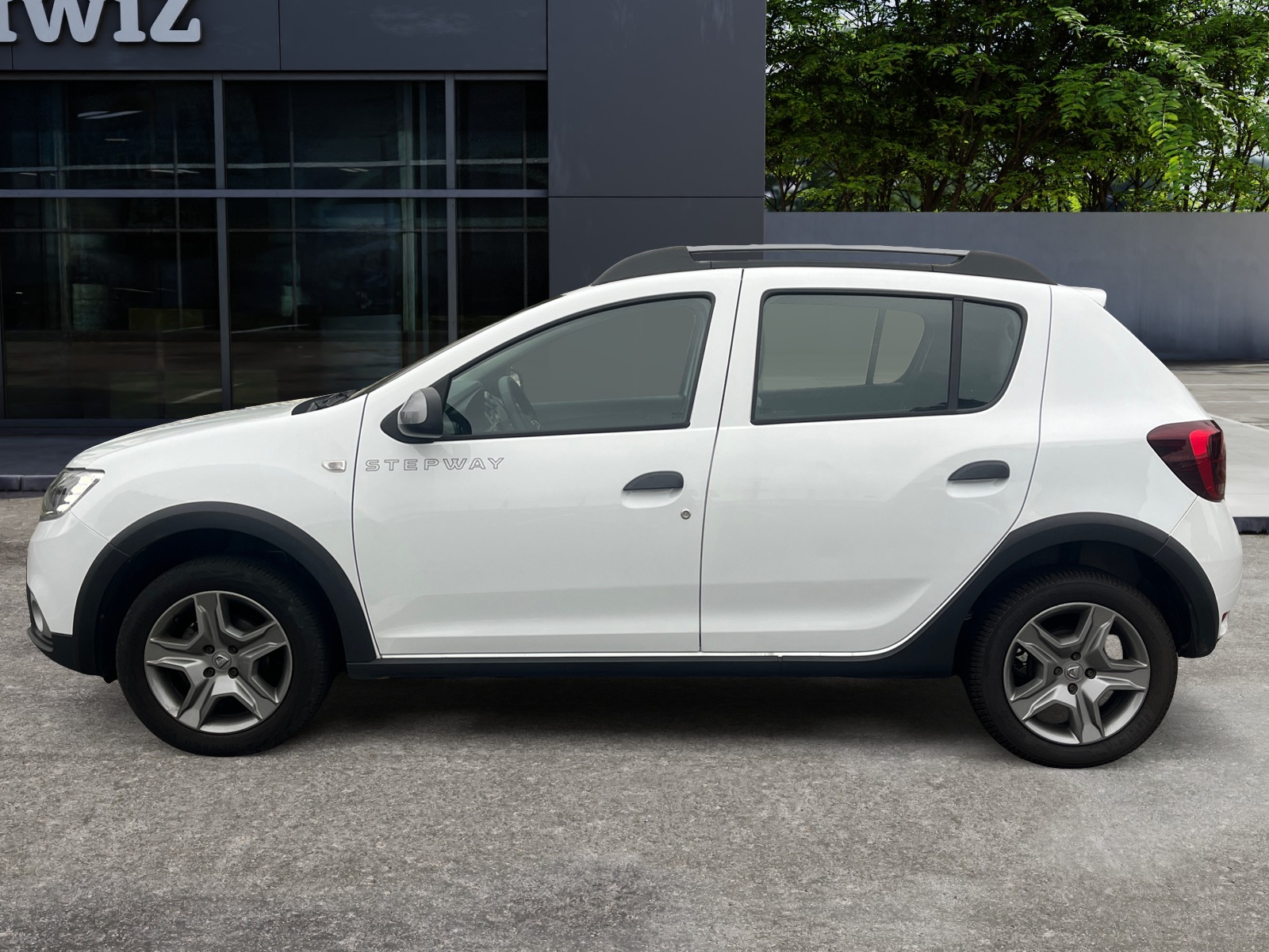 Dacia Sandero 1