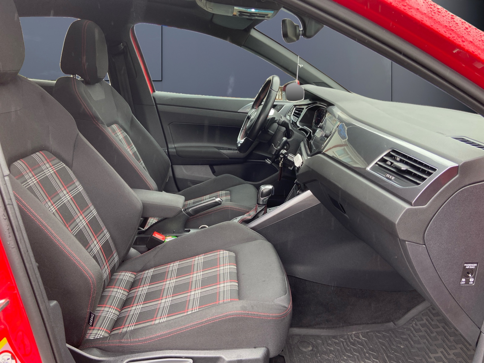 Volkswagen Polo 13