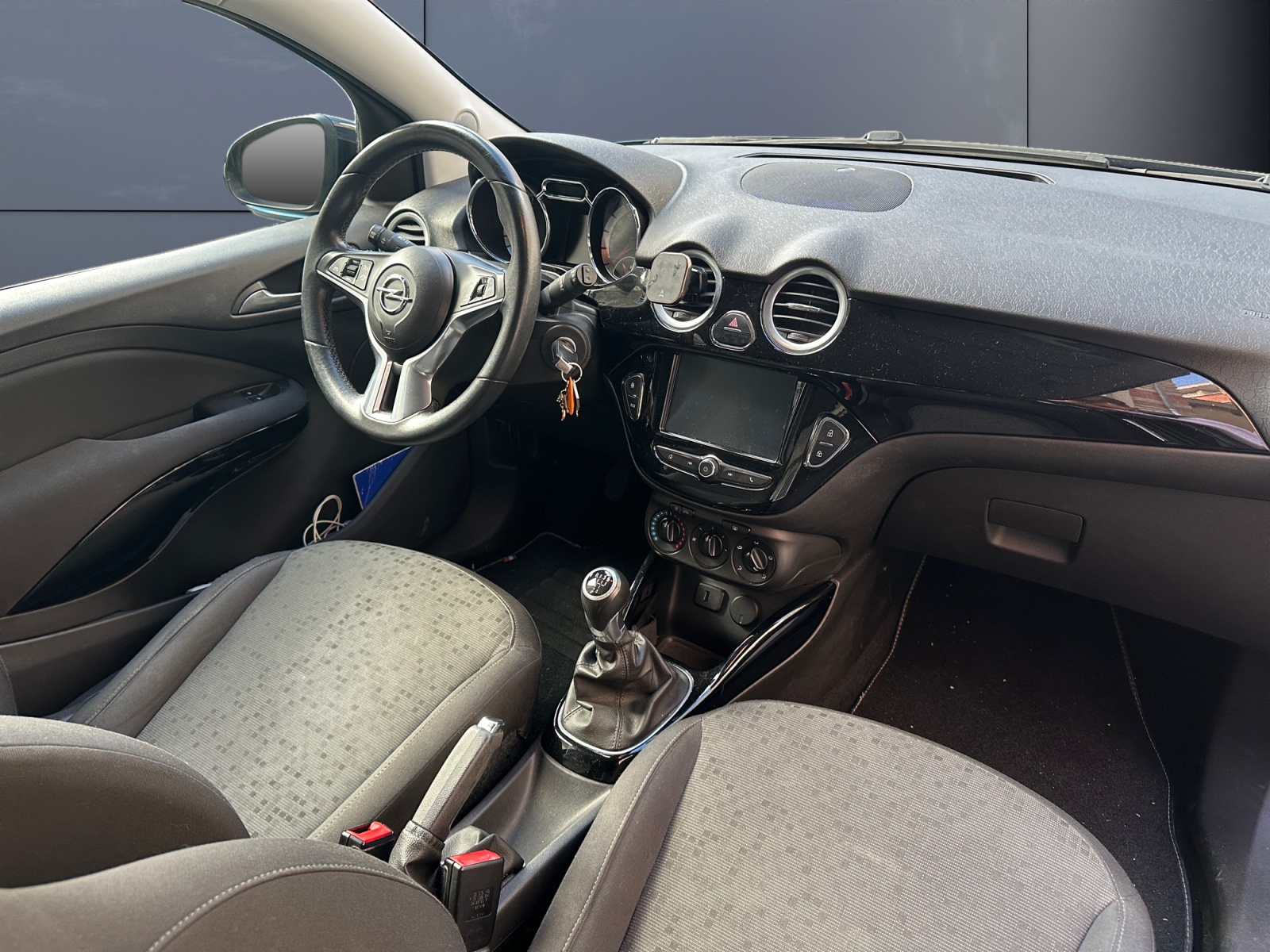 Opel Adam 11