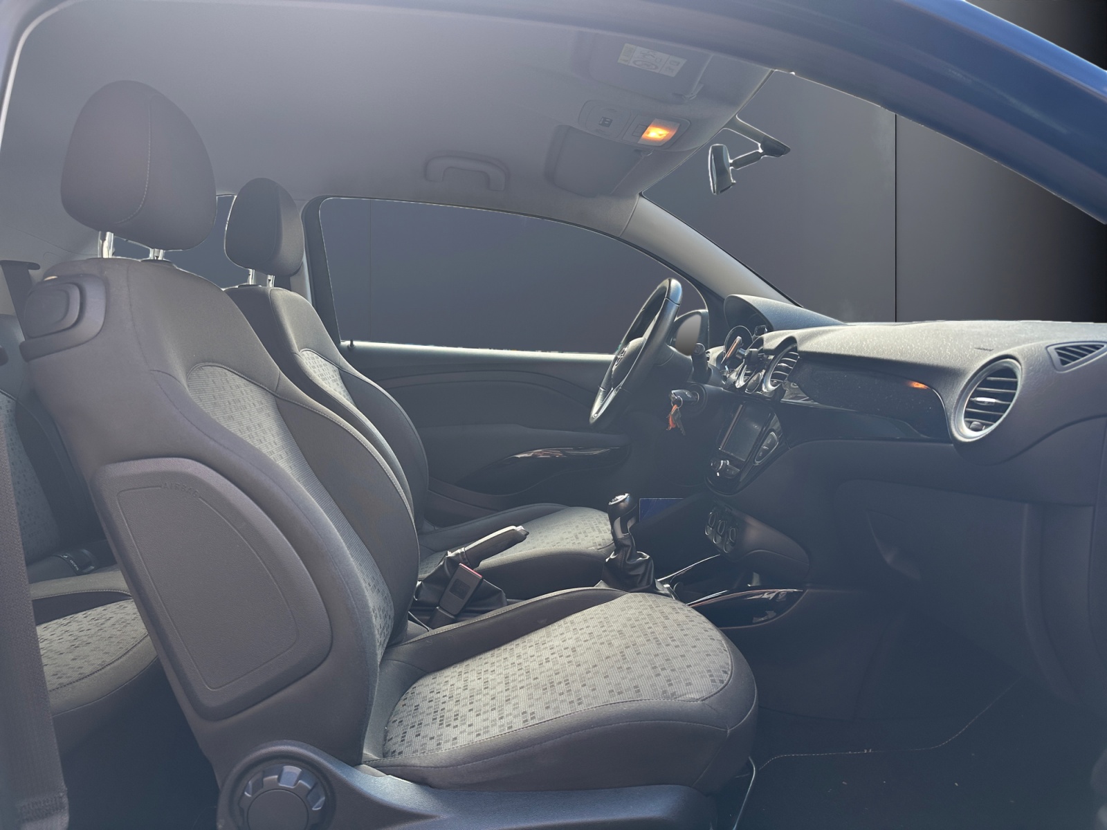 Opel Adam 12