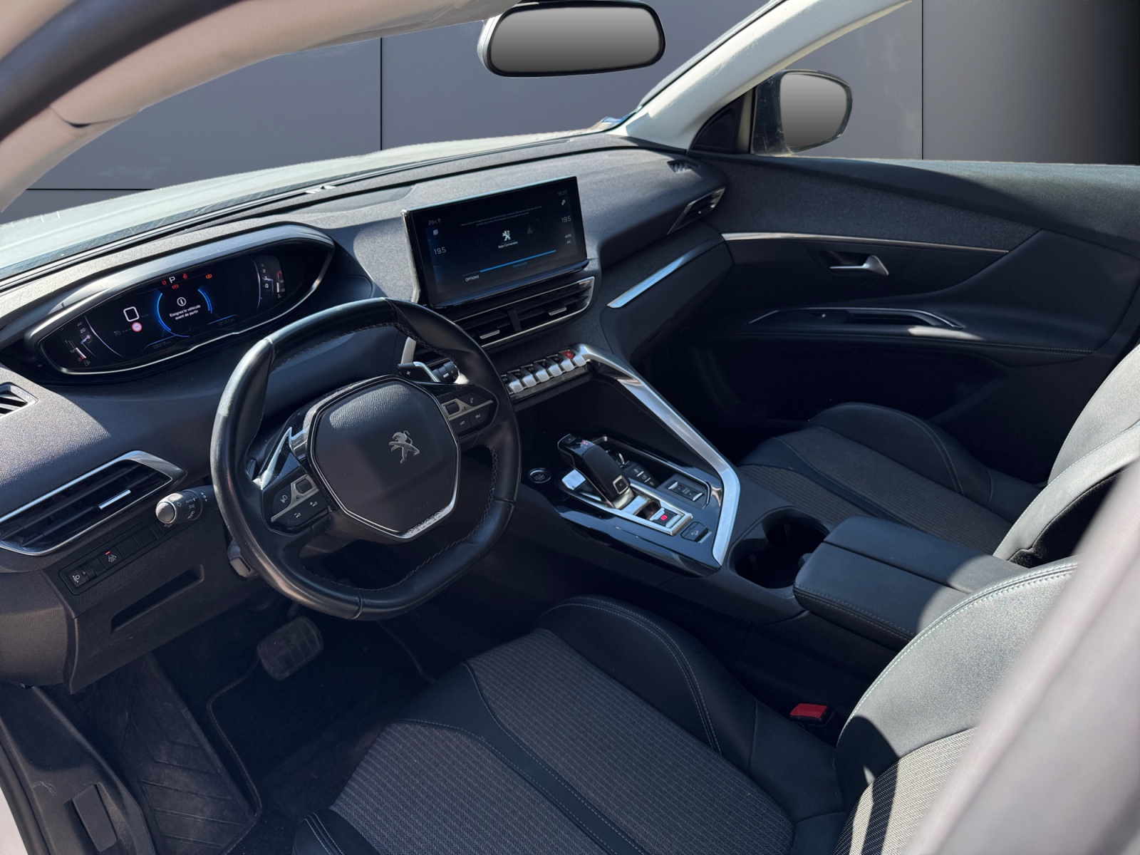 Peugeot 3008 8