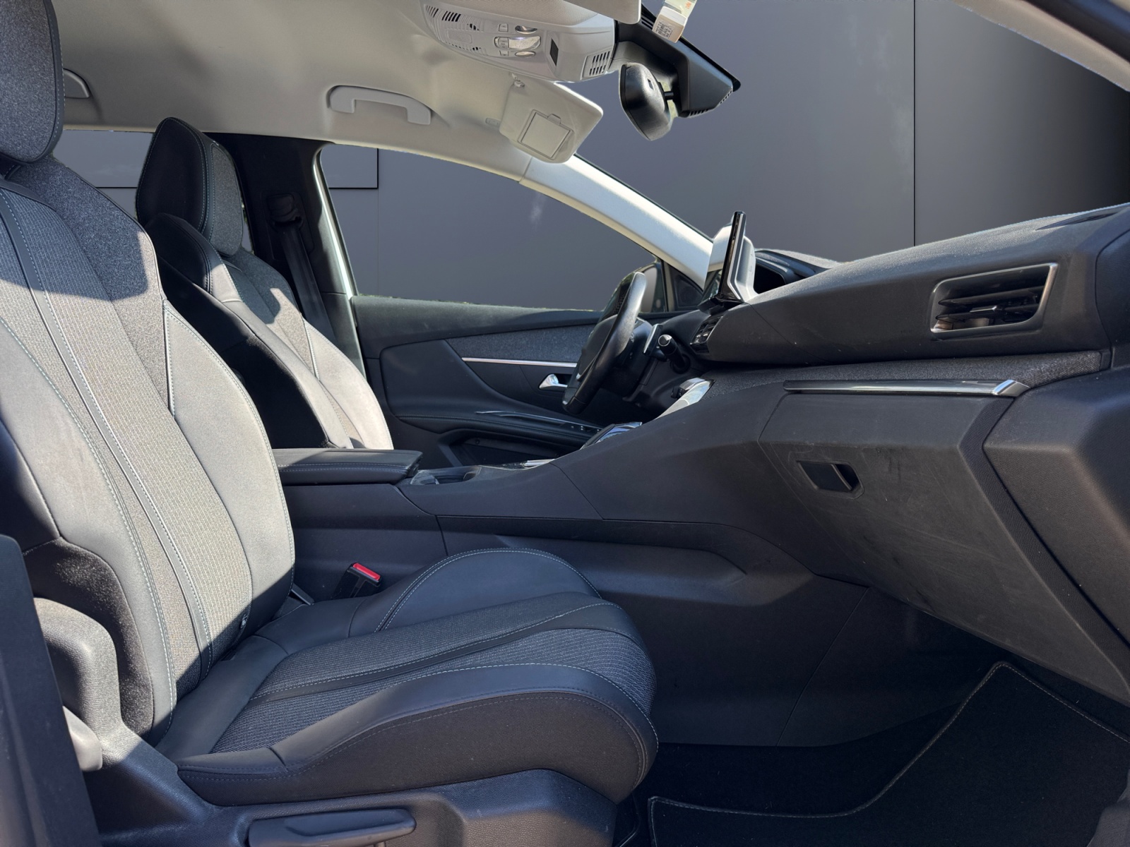 Peugeot 3008 13
