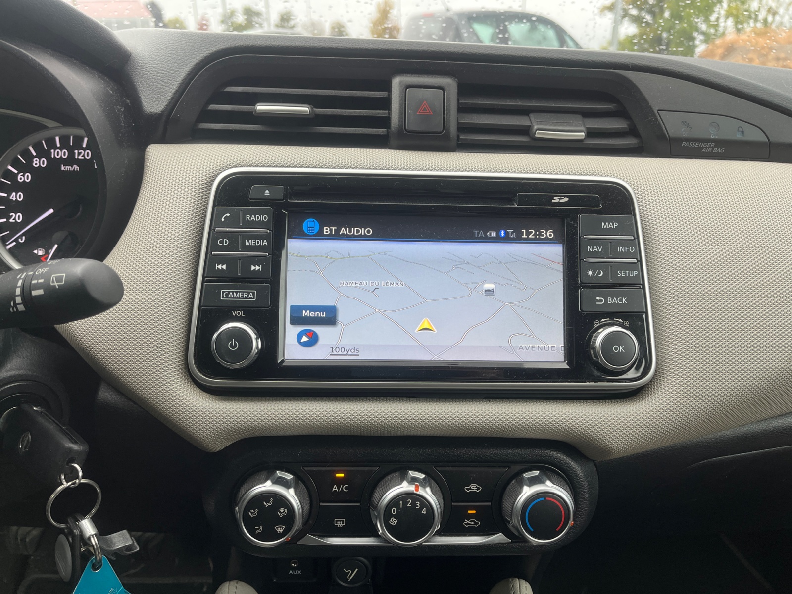 Nissan Micra 16