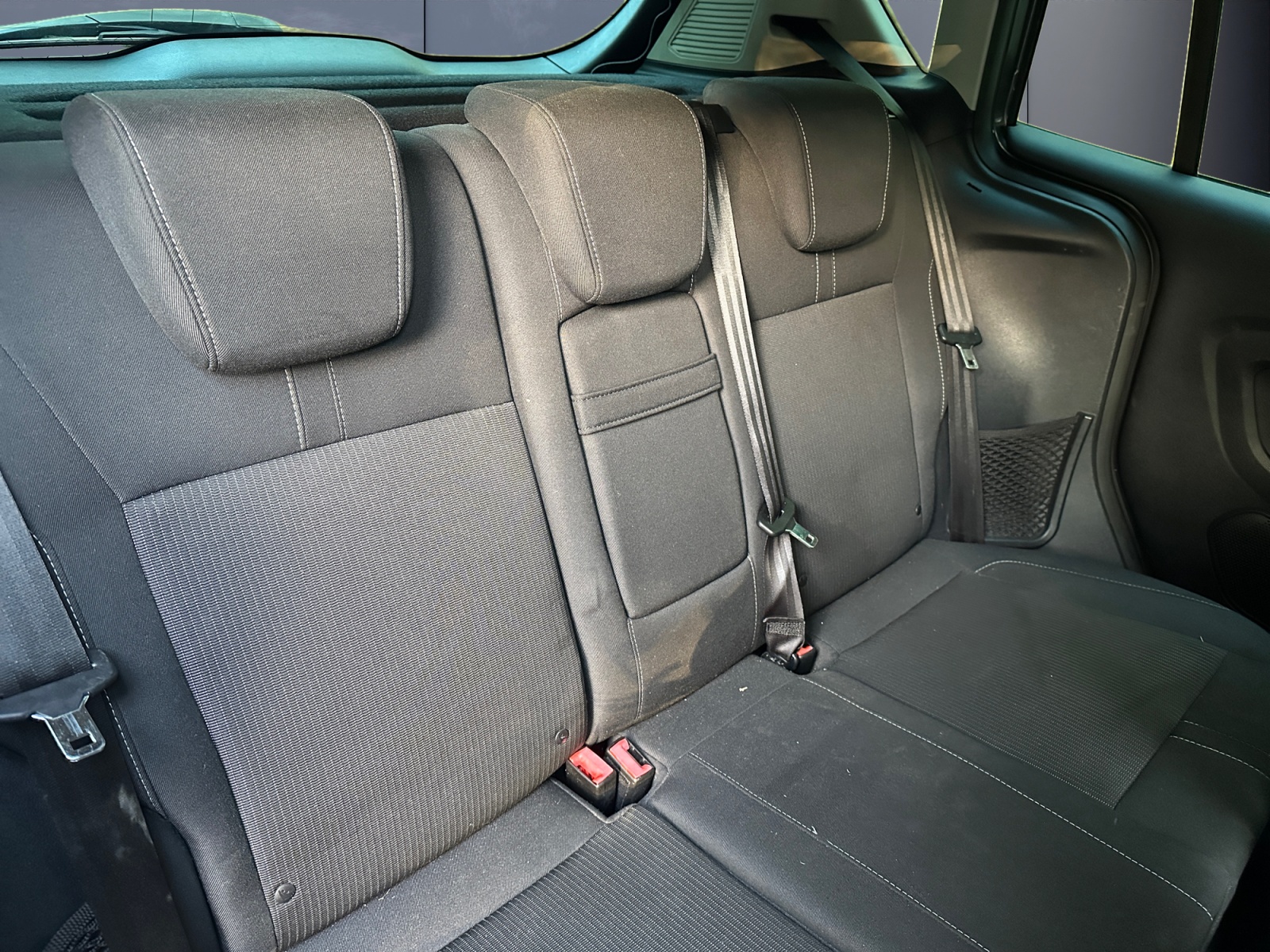 Ford B-Max 11