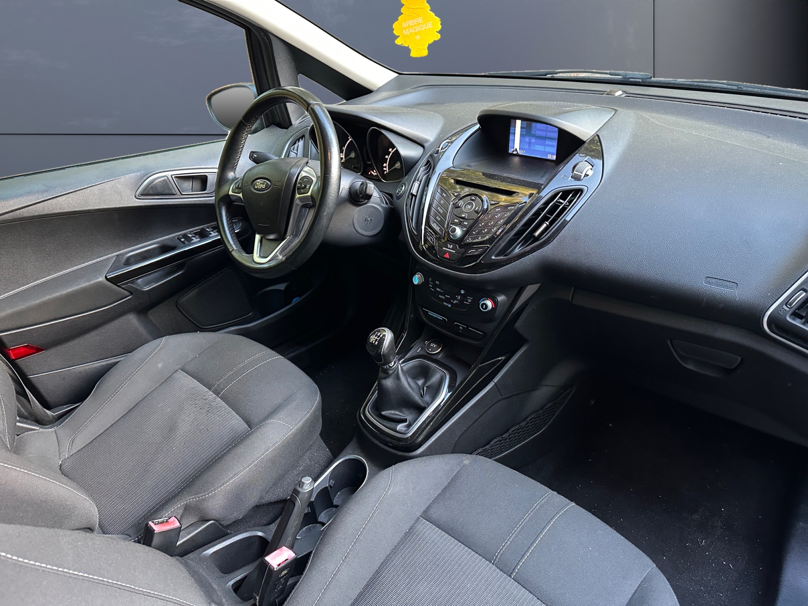 Ford B-Max 12