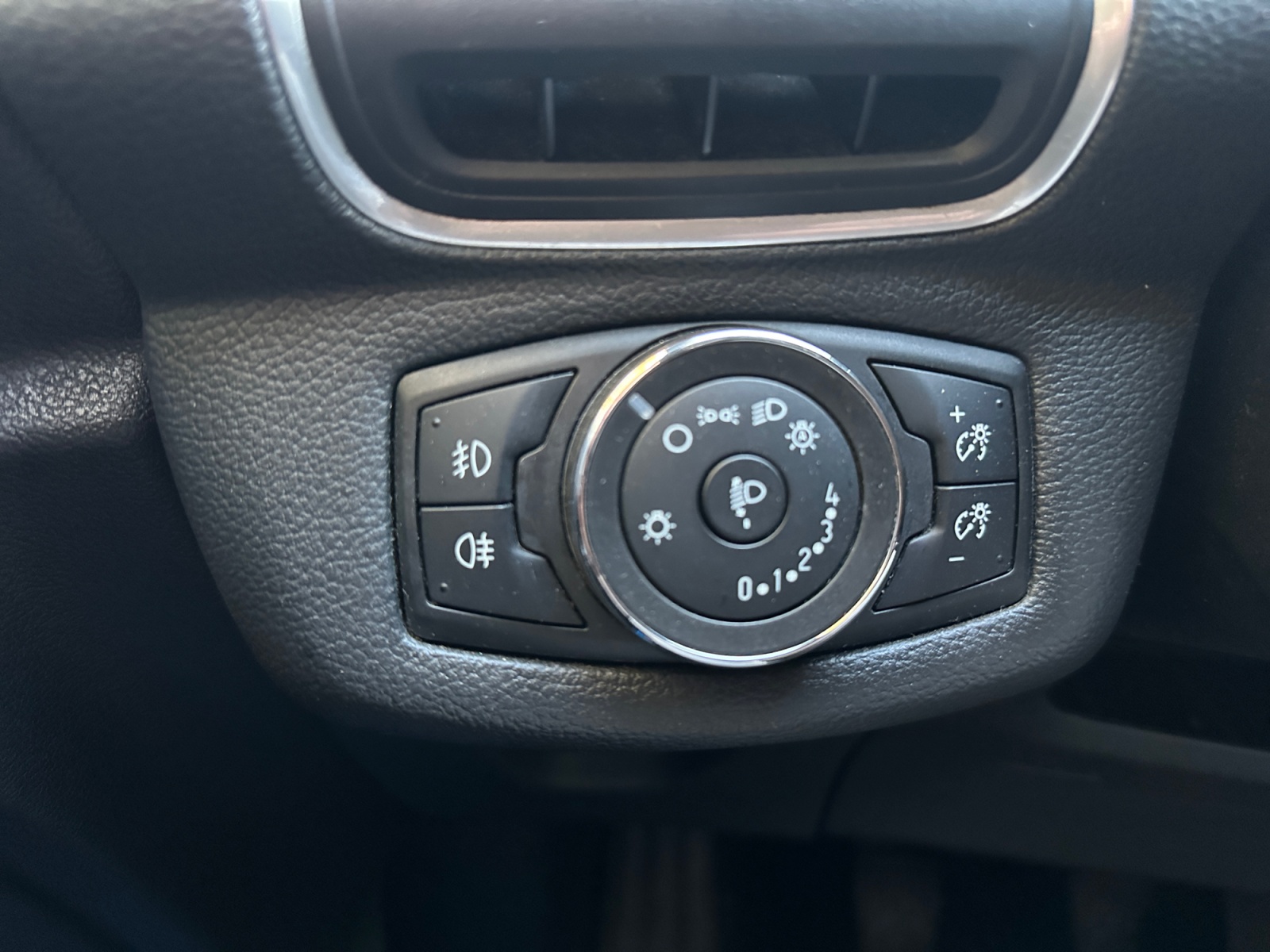 Ford B-Max 19