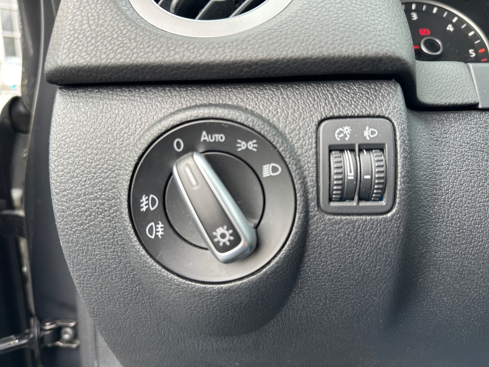 Volkswagen Tiguan 18