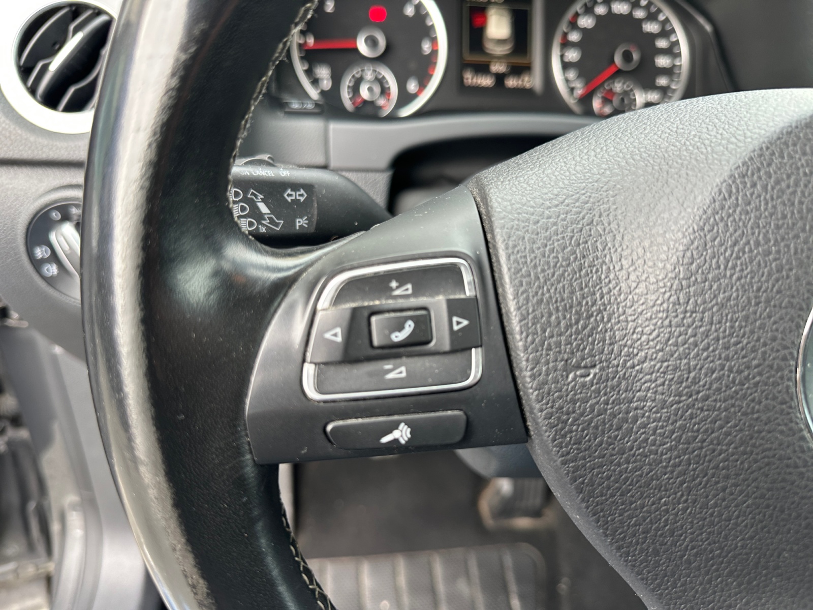 Volkswagen Tiguan 19