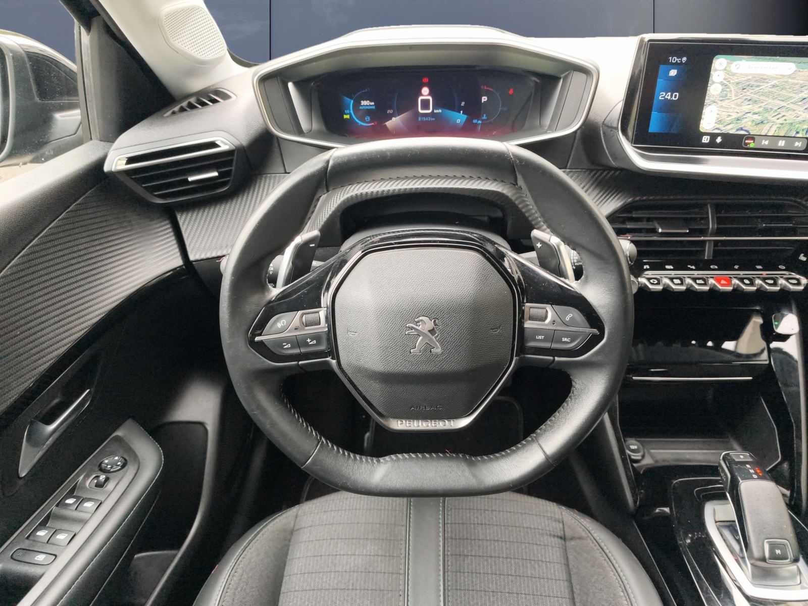 Peugeot 208 15
