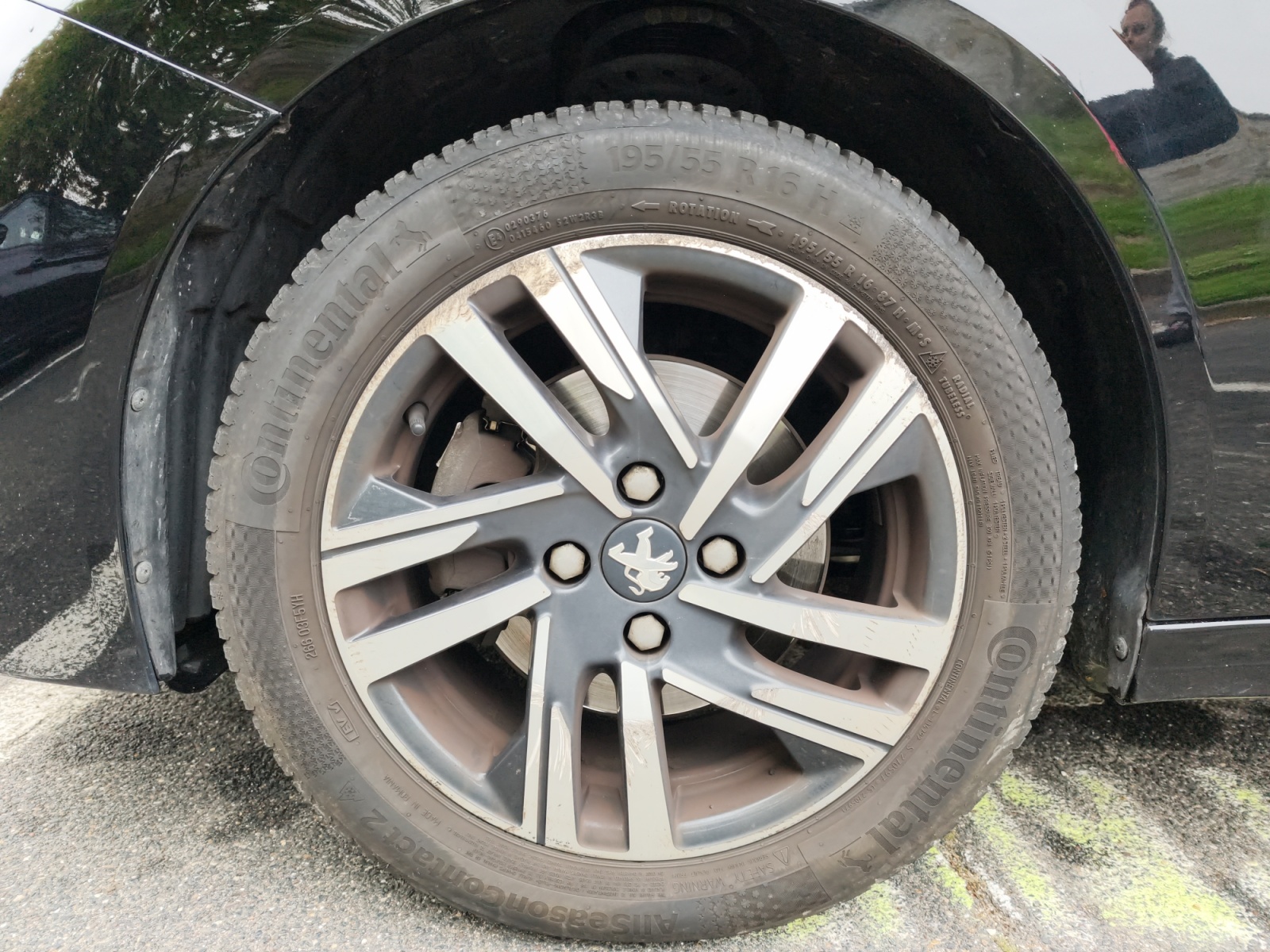 Peugeot 208 33