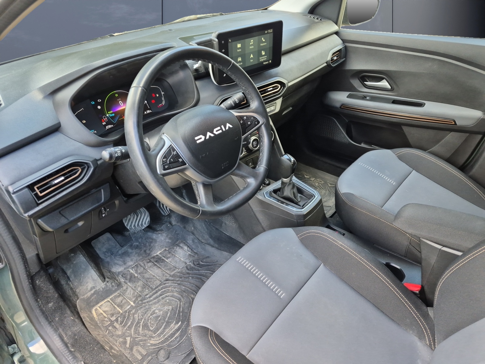 Dacia Jogger 8