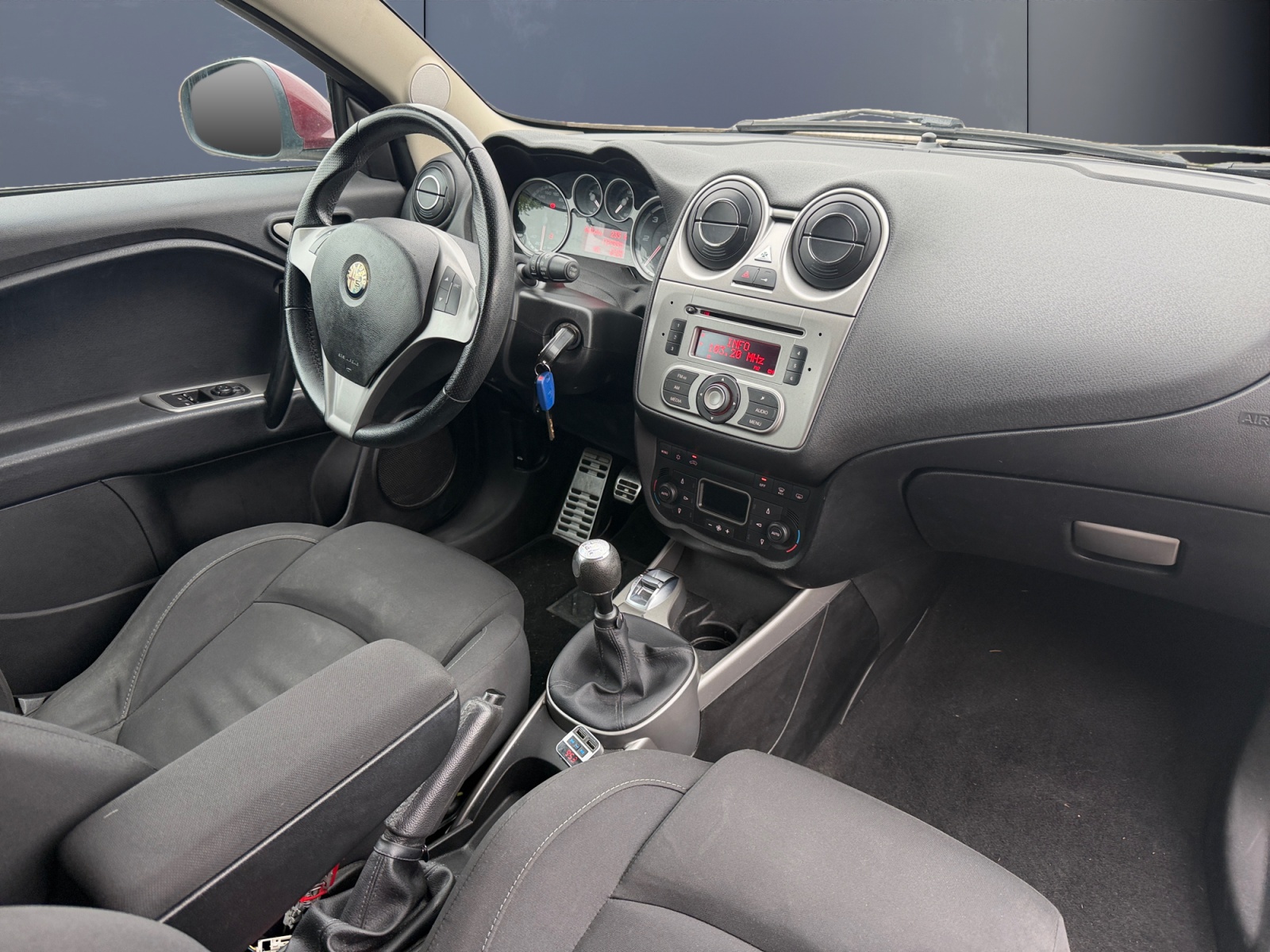 Alfa Romeo Mito 12