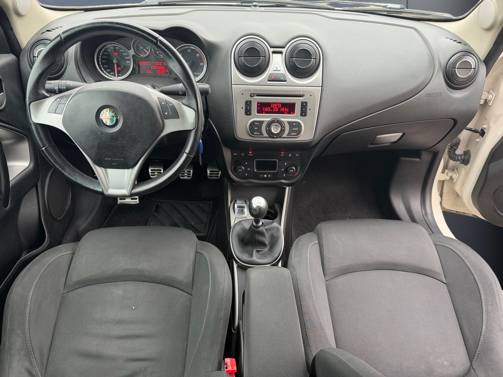 Alfa Romeo Mito 14