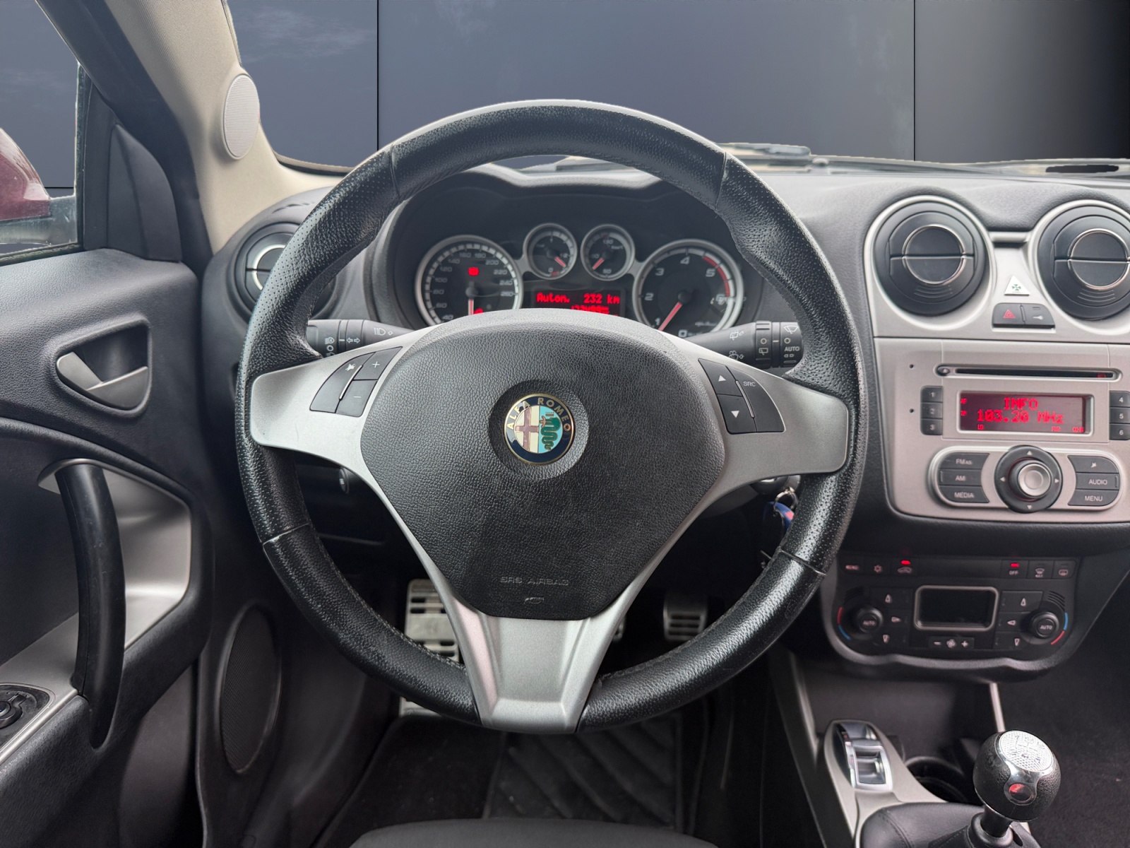 Alfa Romeo Mito 15