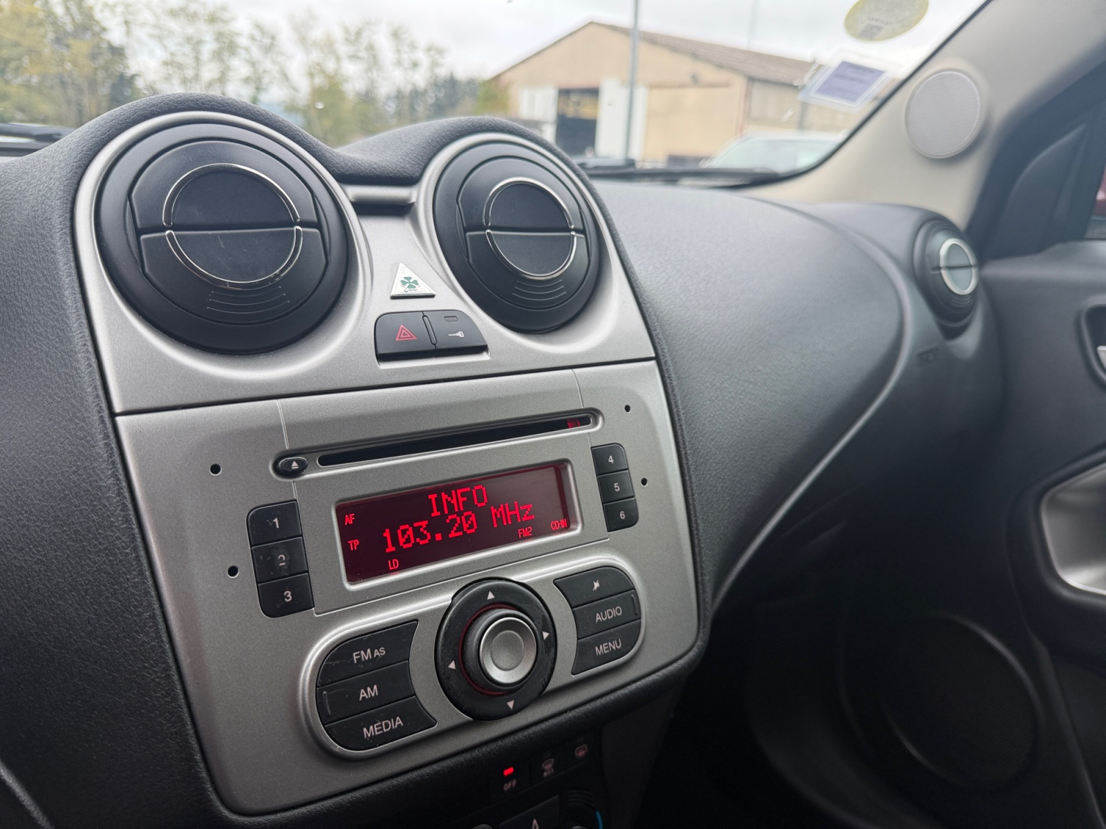 Alfa Romeo Mito 23