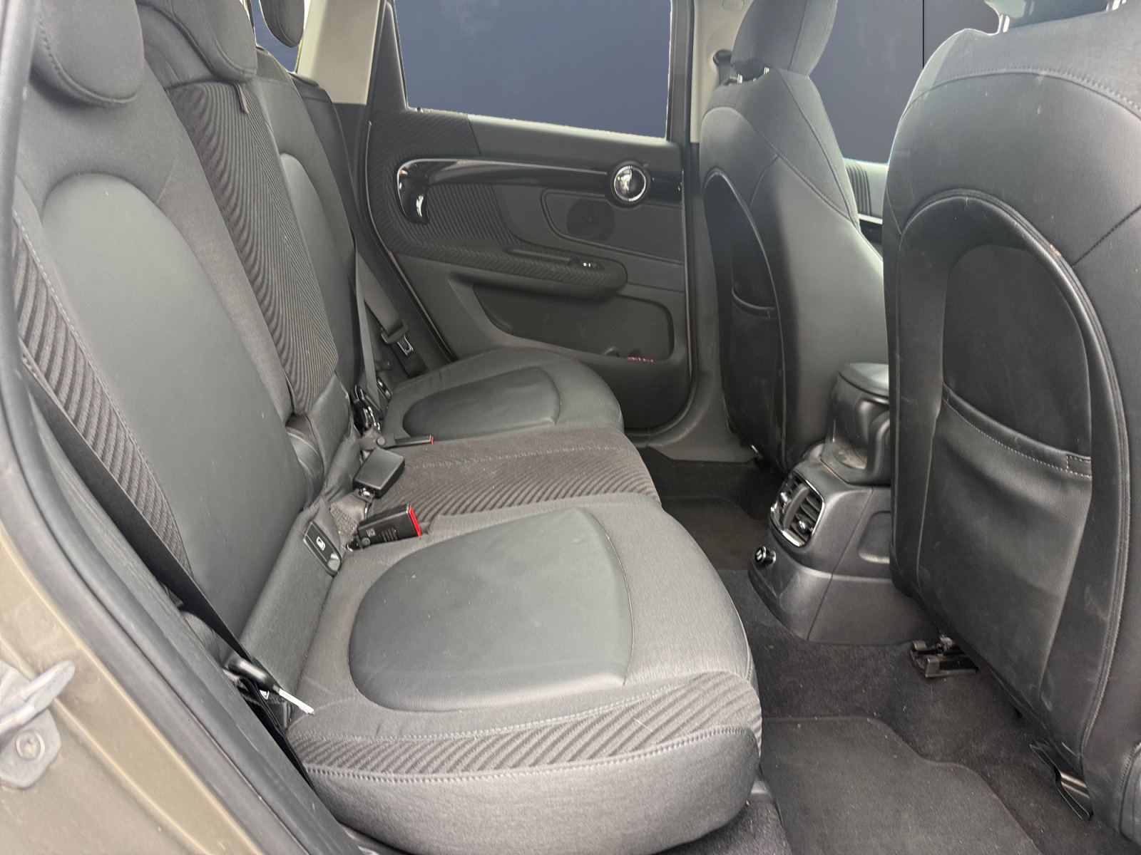 Mini Countryman 11