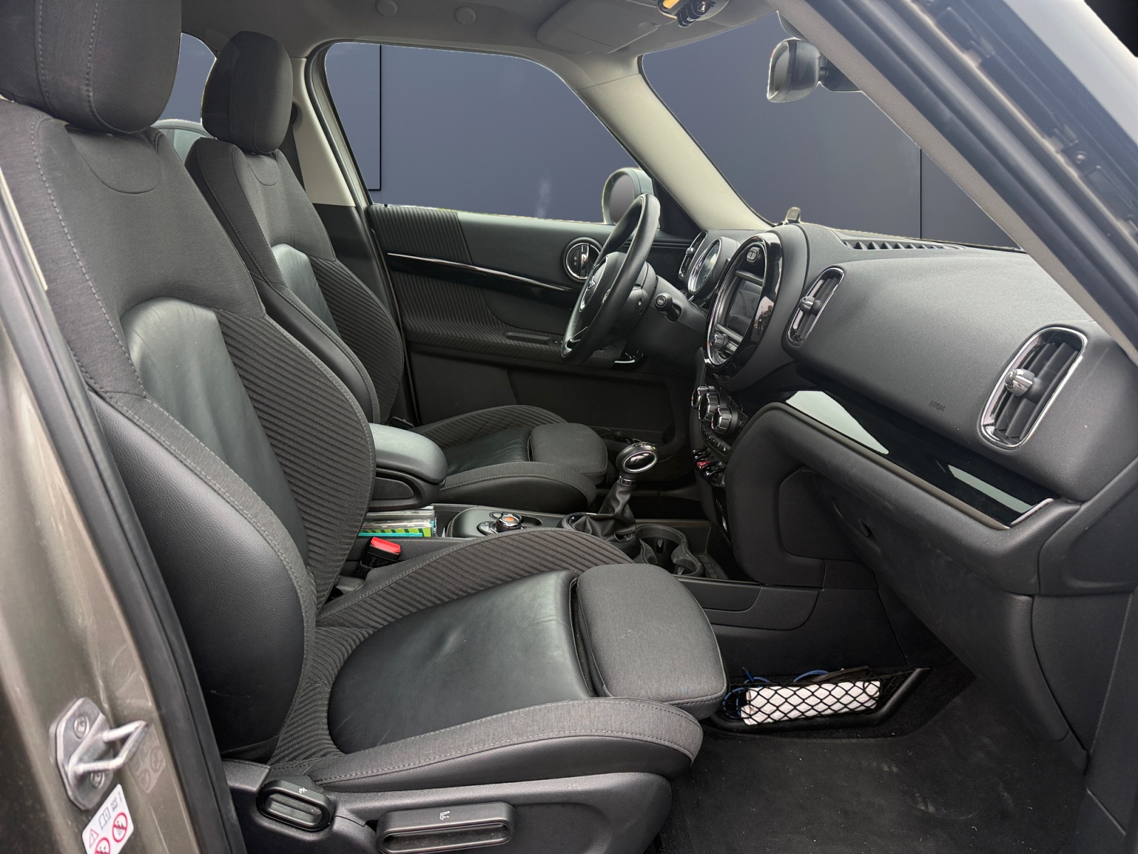 Mini Countryman 13