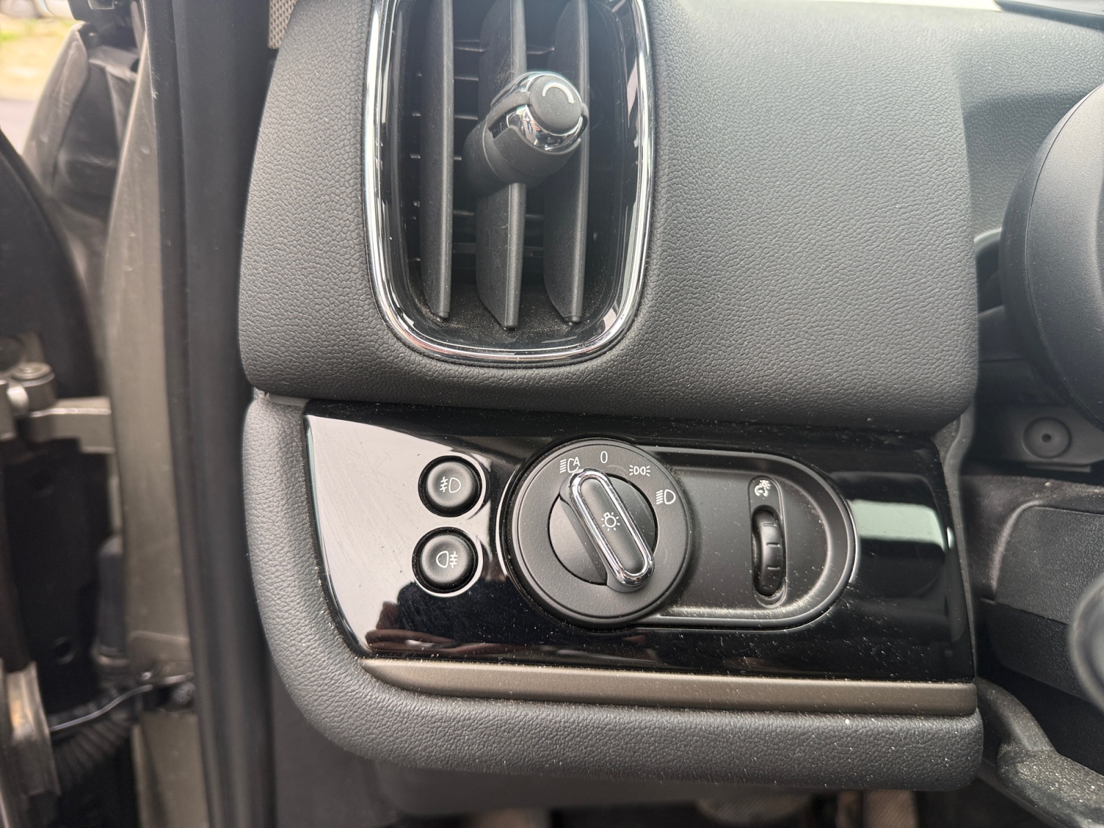 Mini Countryman 18