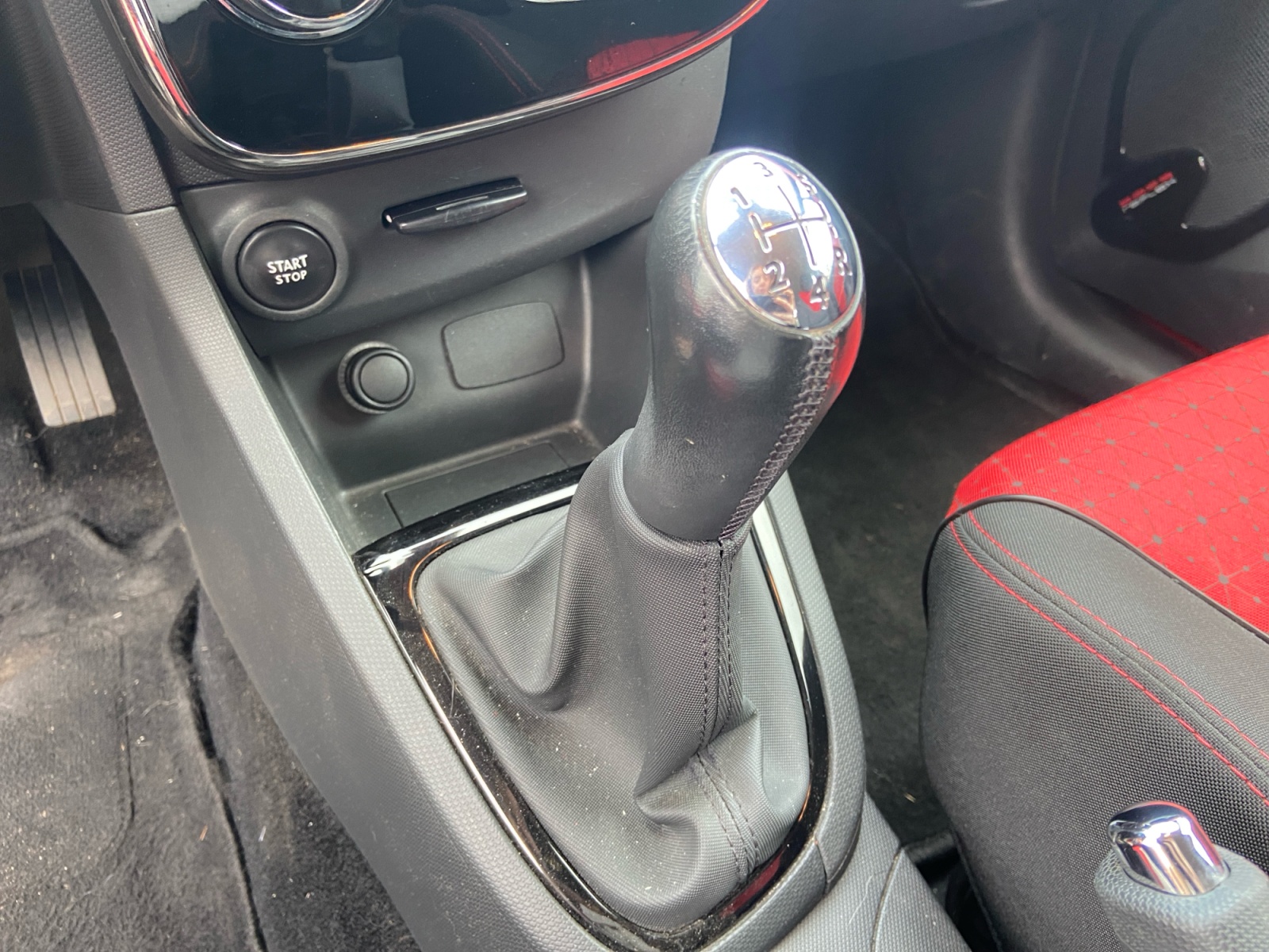 Renault Clio 19