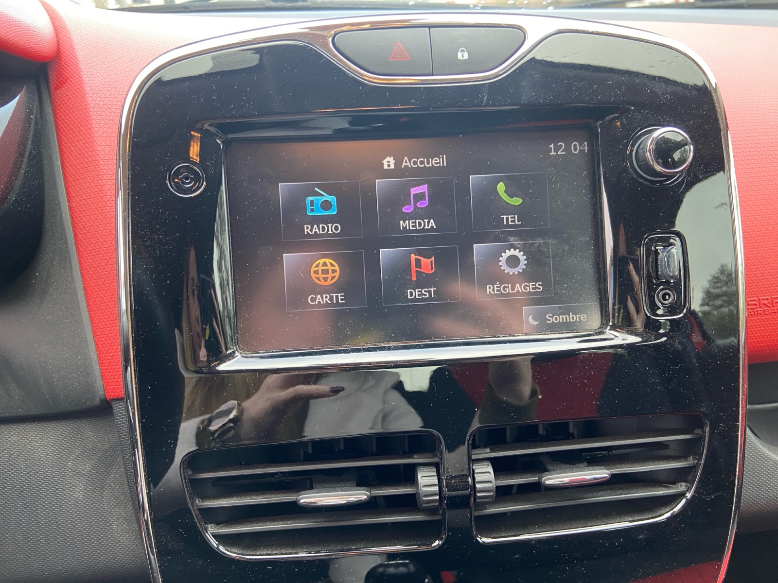 Renault Clio 24