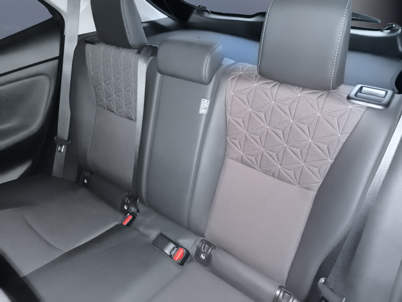 Toyota Yaris 10