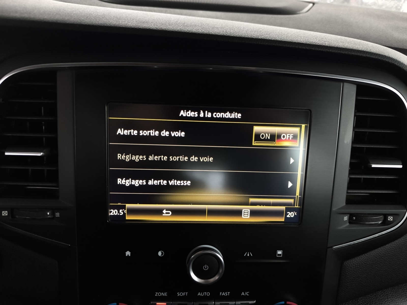Renault Megane 24